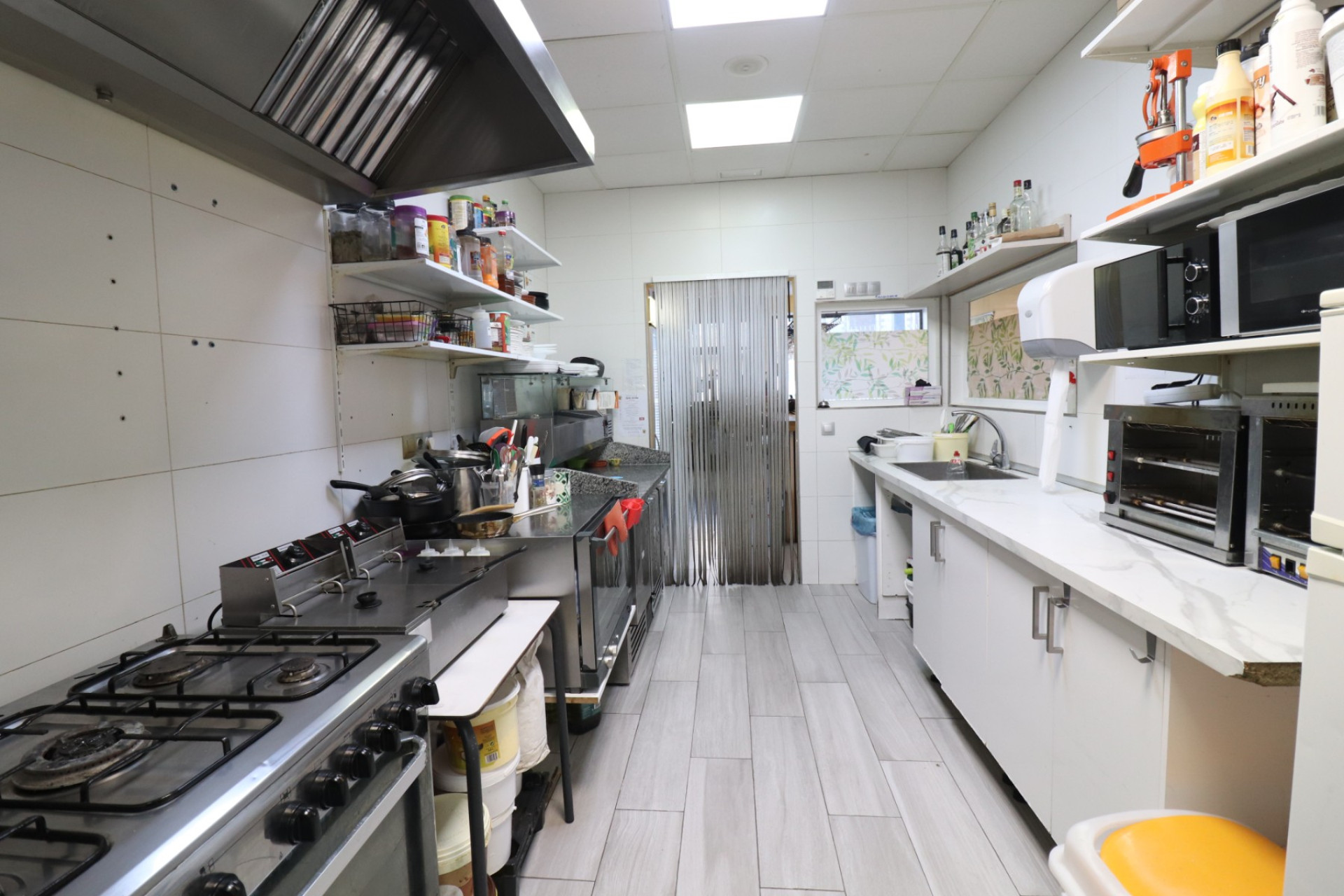 Revente - Local commercial -
Benijofar - Benijofar - Village