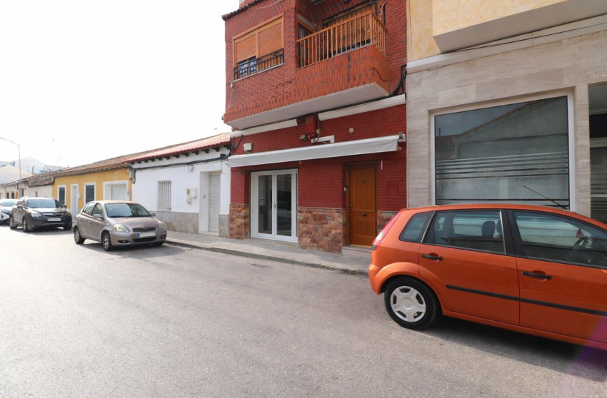 Revente - Local commercial -
Benijofar - Benijofar - Village