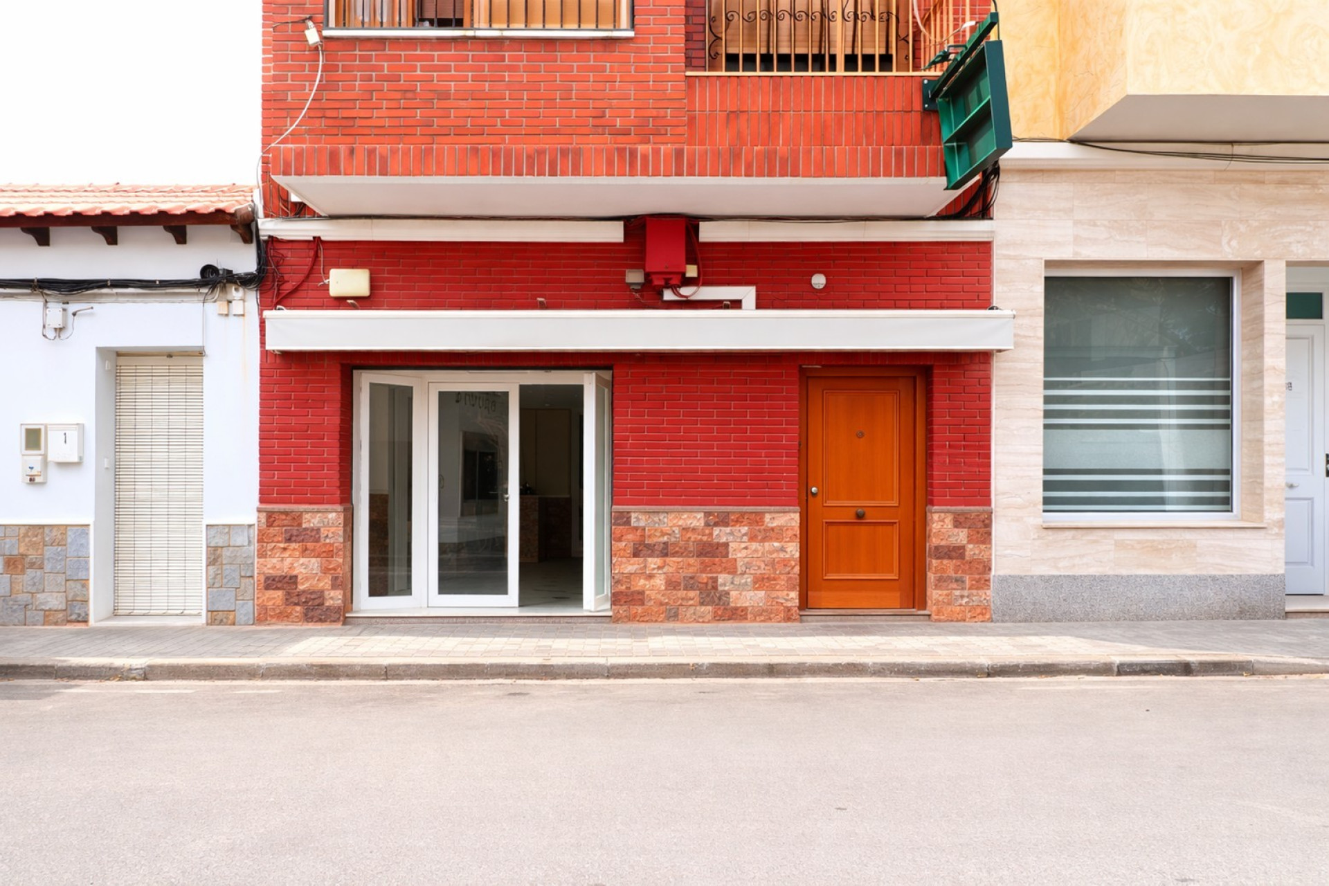 Revente - Local commercial -
Benijofar - Benijofar - Village