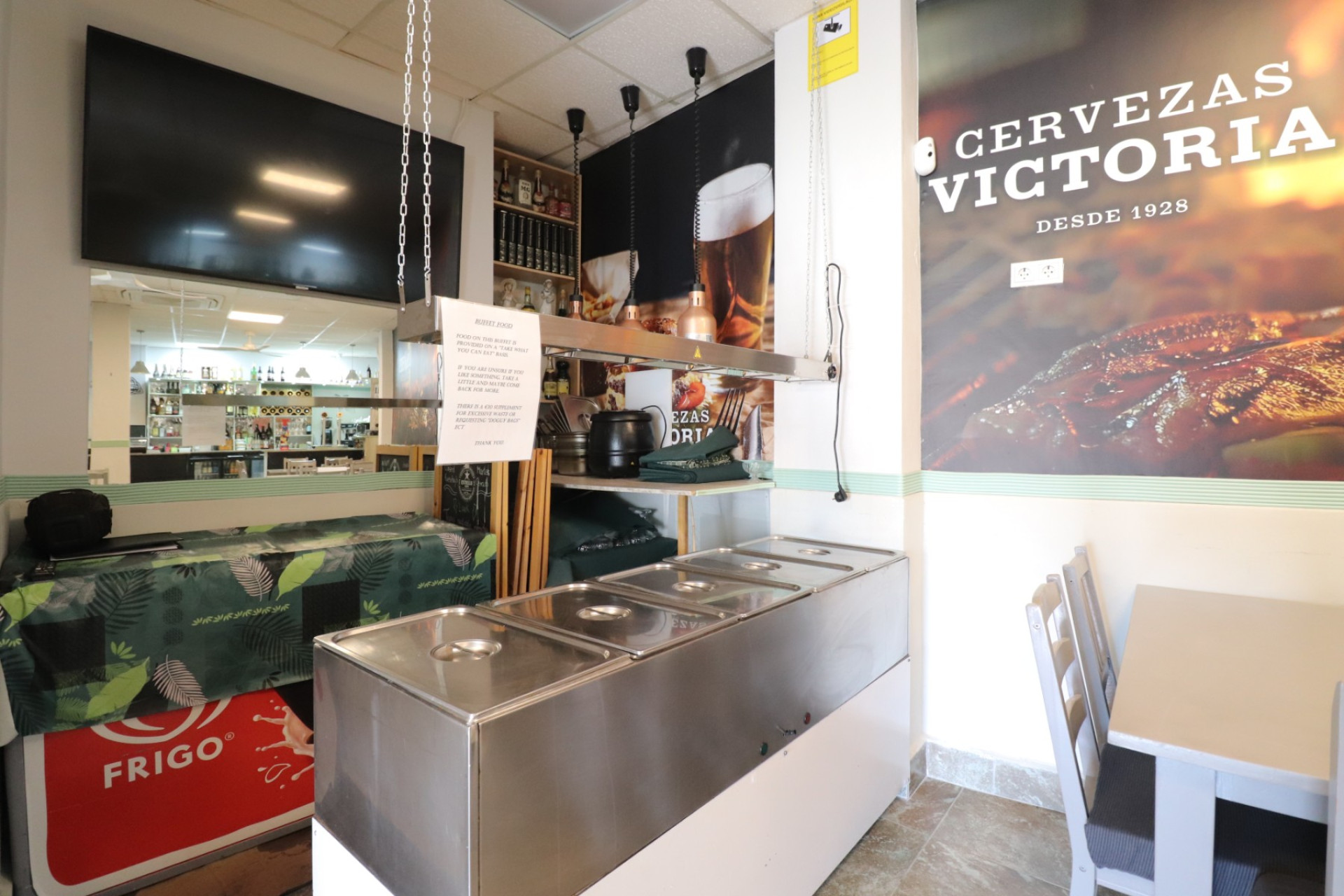 Revente - Local commercial -
Catral - Catral - Town