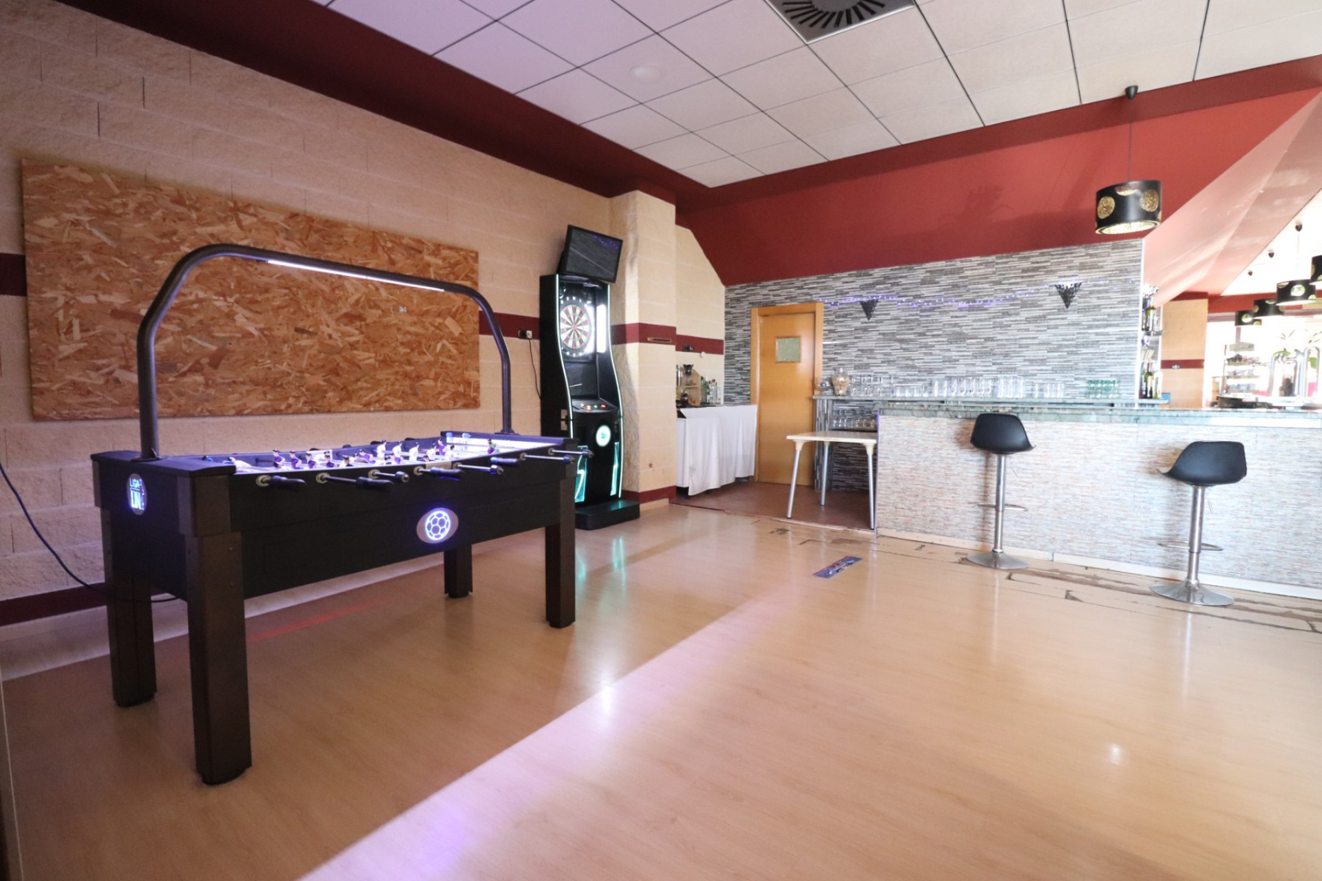 Revente - Local commercial -
Ciudad Quesada - Ciudad Quesada - Town