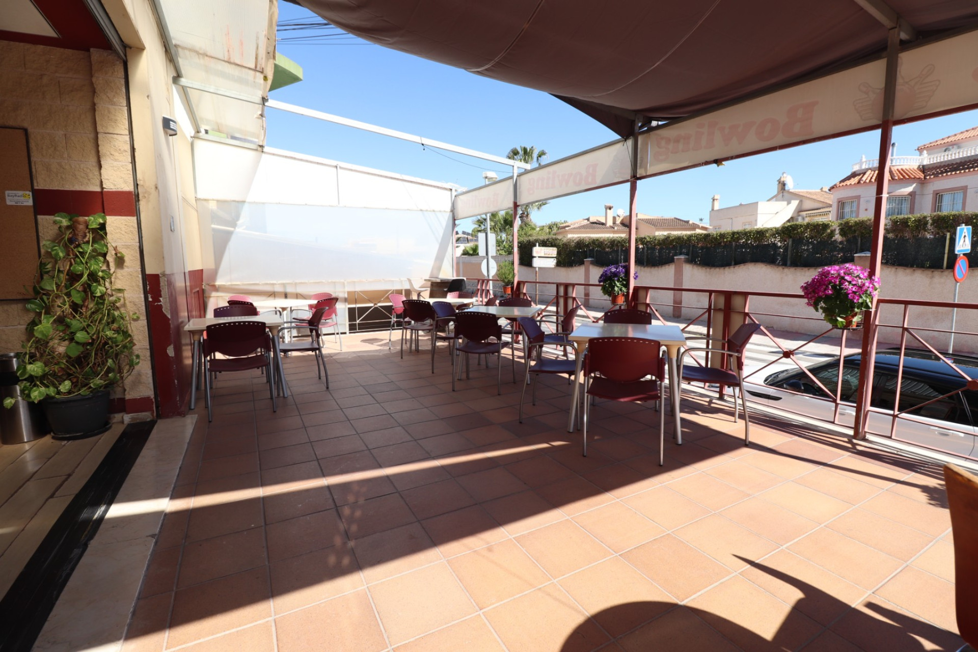 Revente - Local commercial -
Ciudad Quesada - Ciudad Quesada - Town