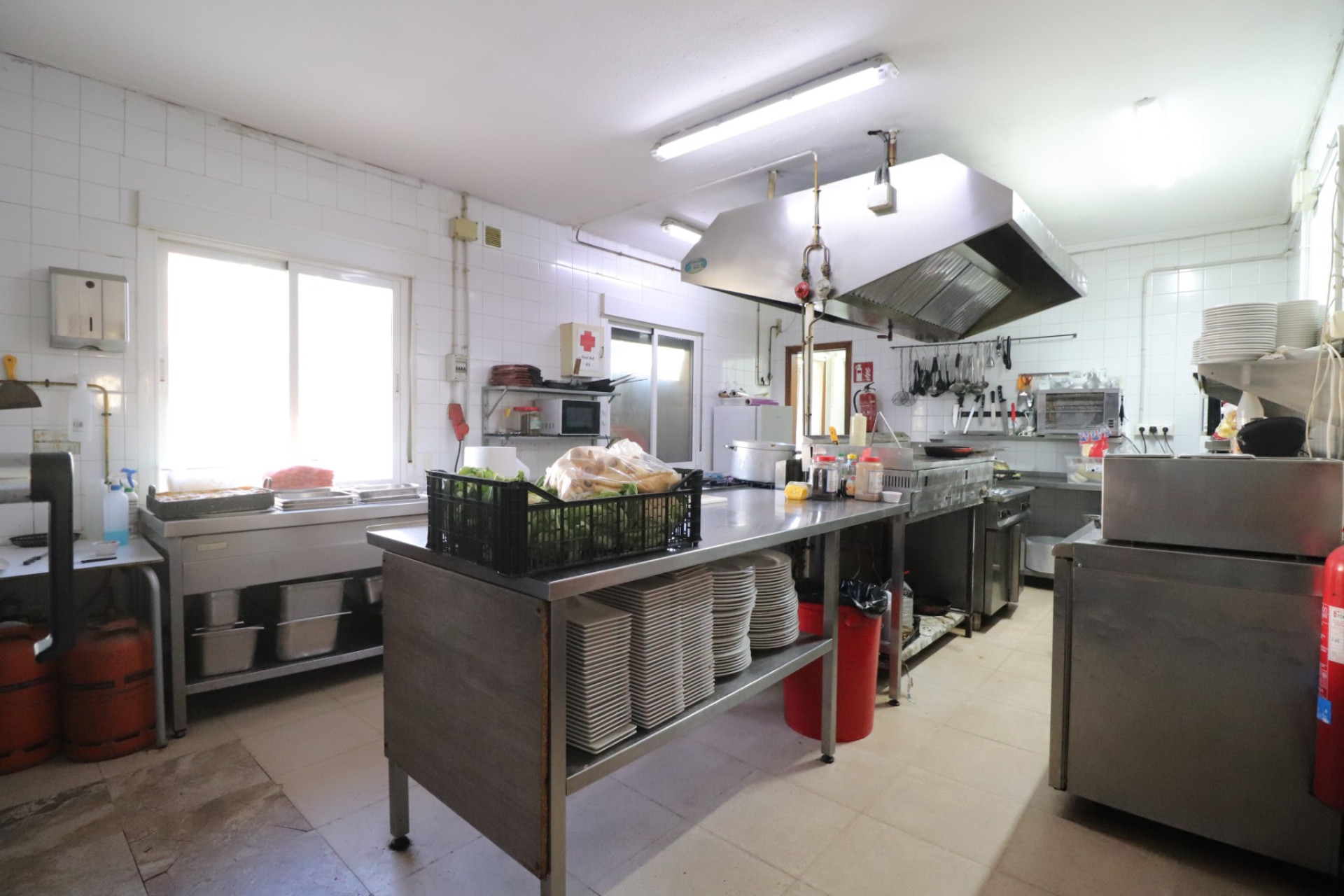 Revente - Local commercial -
Ciudad Quesada - Doña Pepa