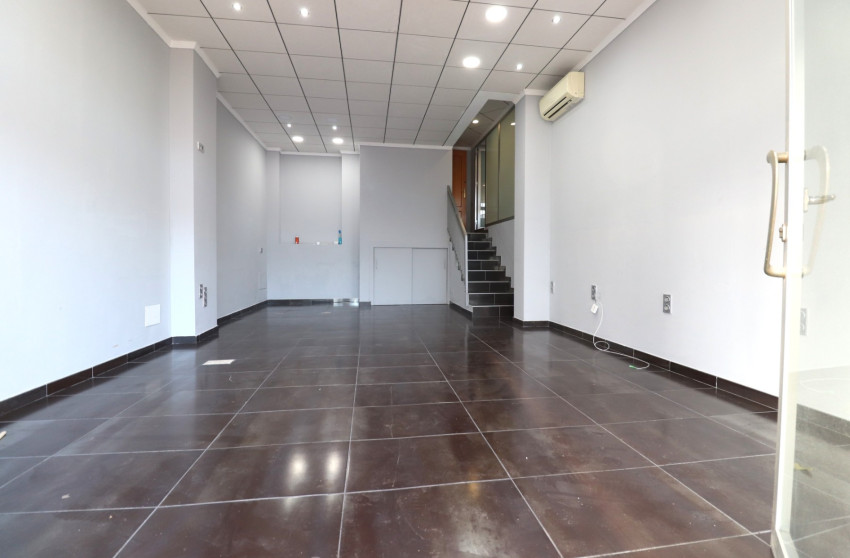 Revente - Local commercial -
Formentera del Segura - Formentera - Village