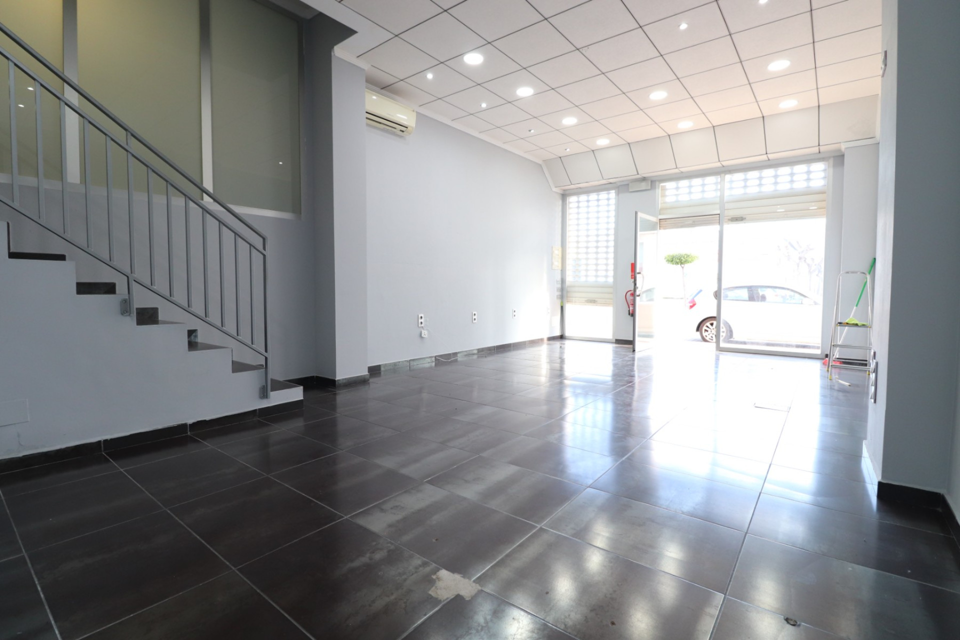 Revente - Local commercial -
Formentera del Segura - Formentera - Village