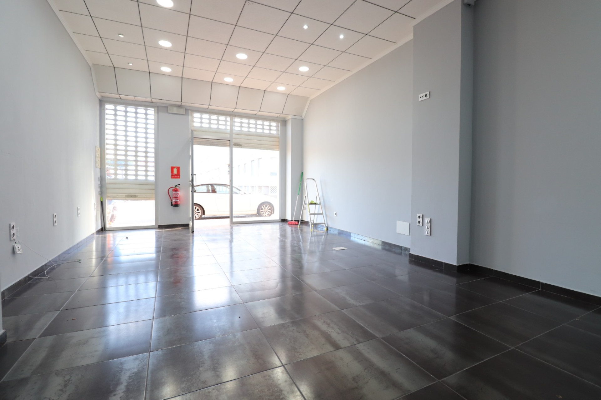 Revente - Local commercial -
Formentera del Segura - Formentera - Village