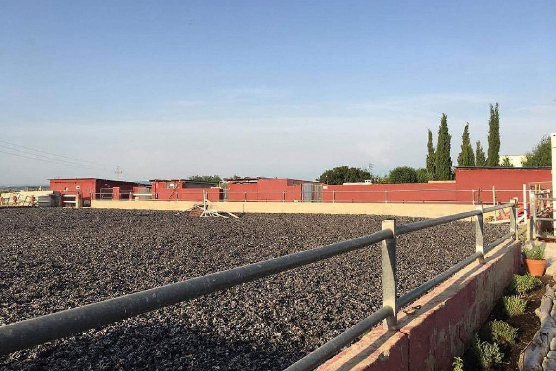 Revente - Local commercial -
Fortuna