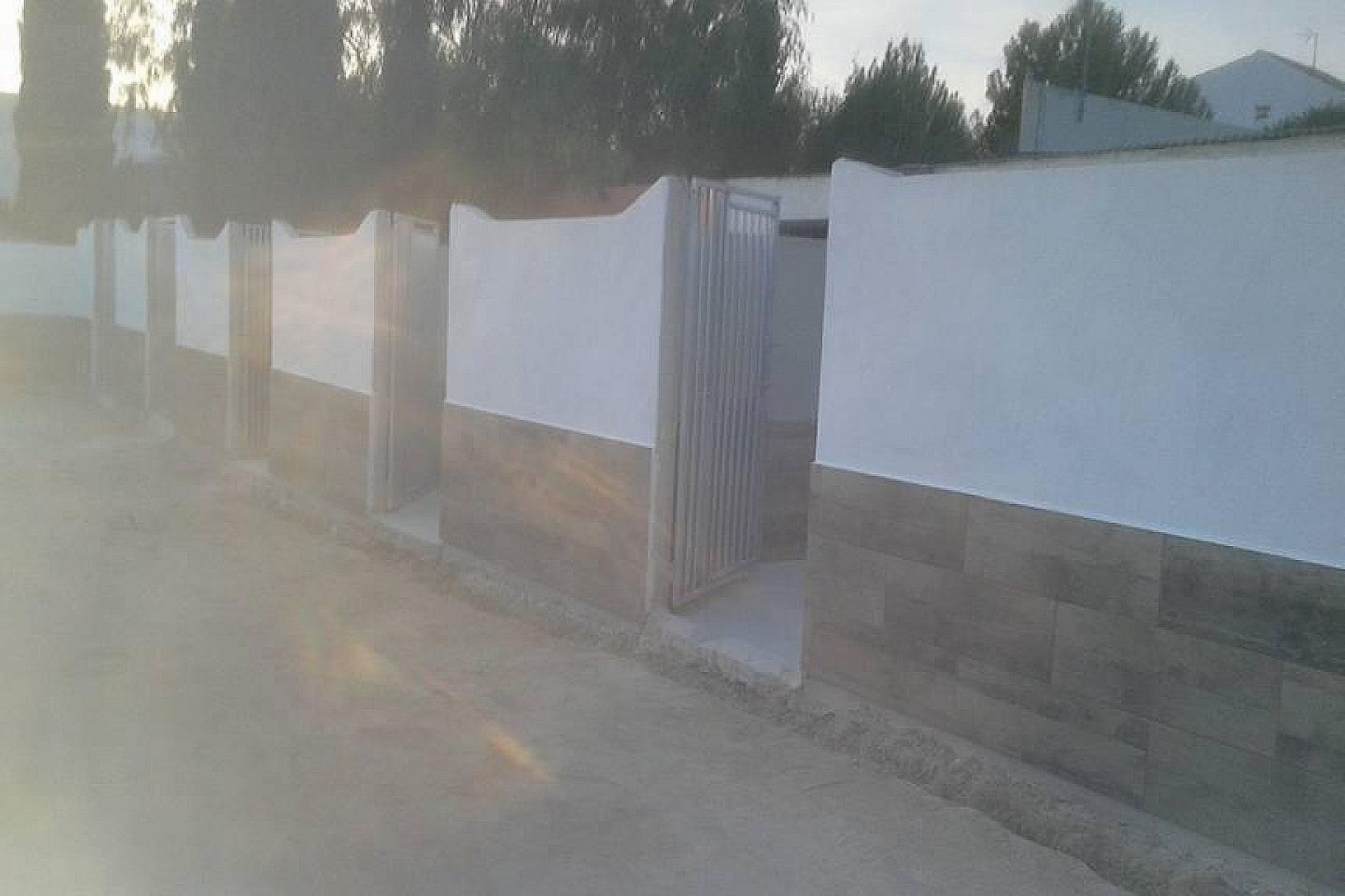 Revente - Local commercial -
Fortuna