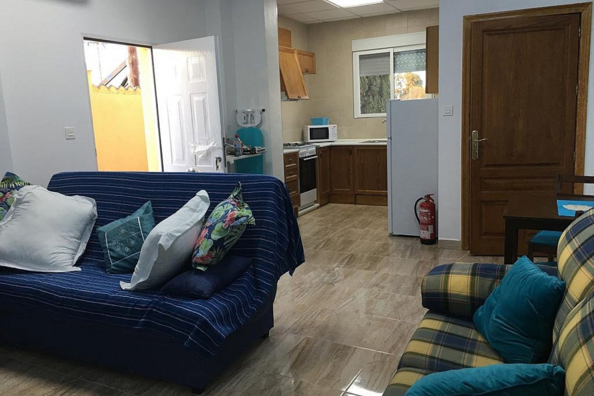 Revente - Local commercial -
Fortuna