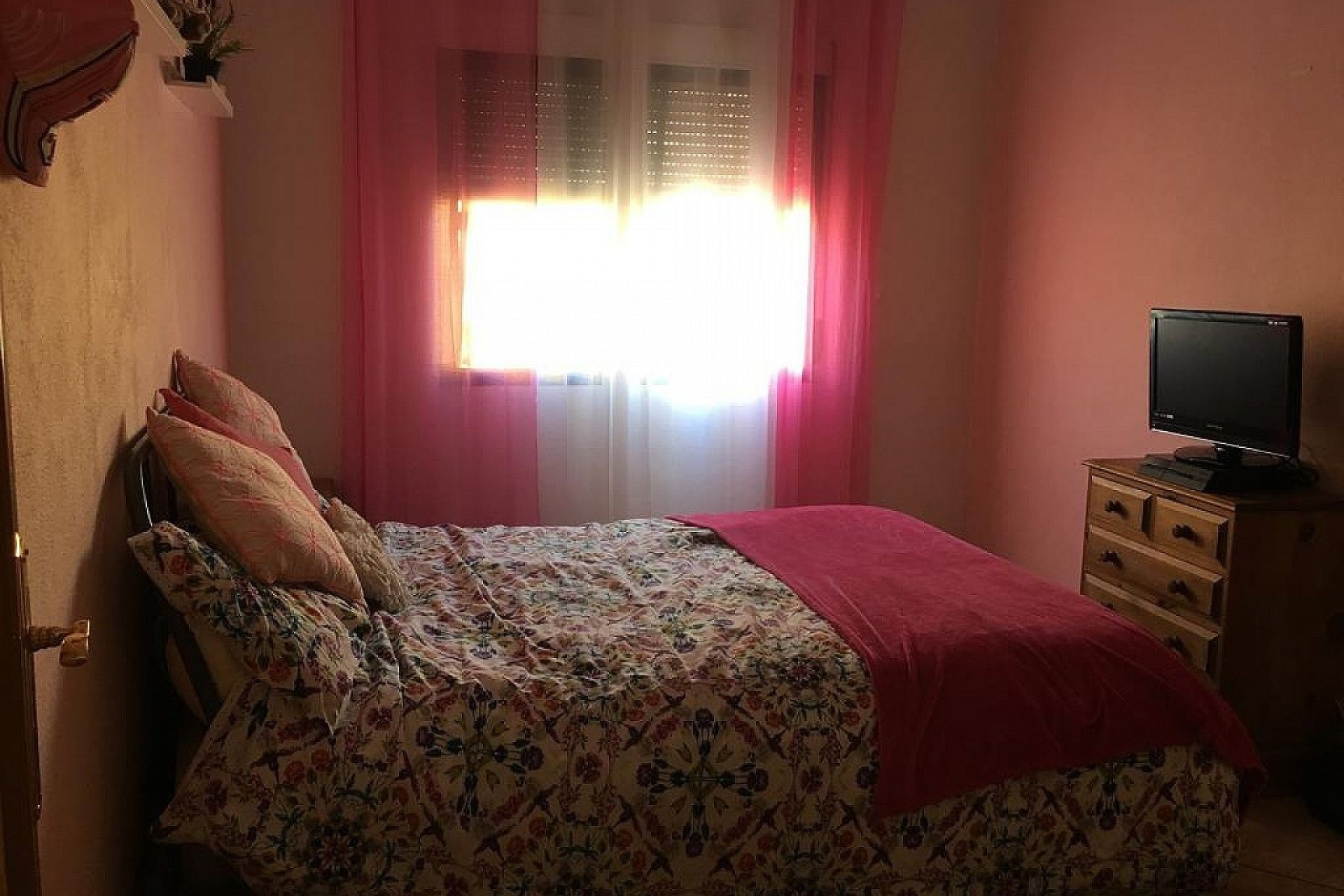 Revente - Local commercial -
Fortuna