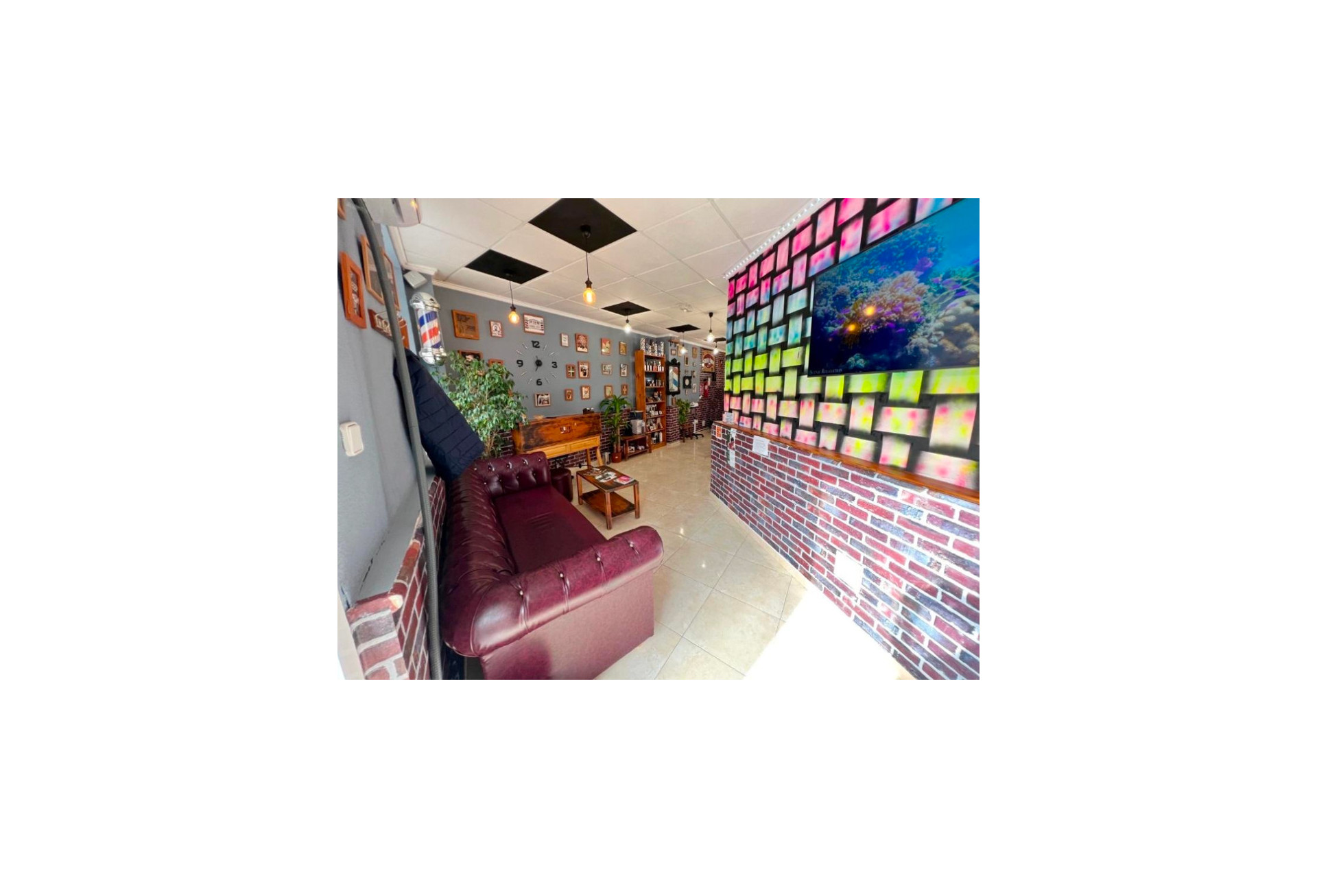 Revente - Local commercial -
Guardamar del Segura - Guardamar