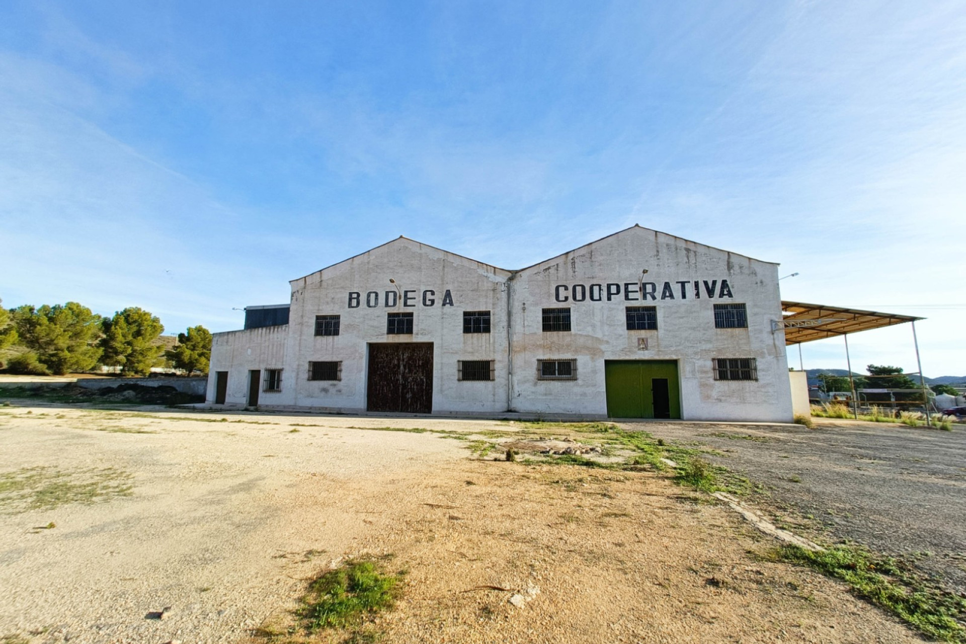 Revente - Local commercial -
Hondón de los Fráiles
