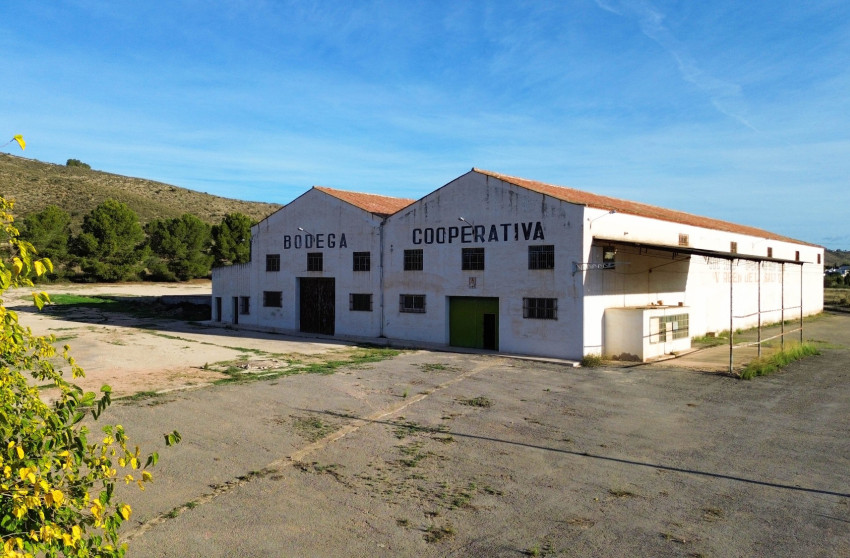Revente - Local commercial -
Hondón de los Fráiles