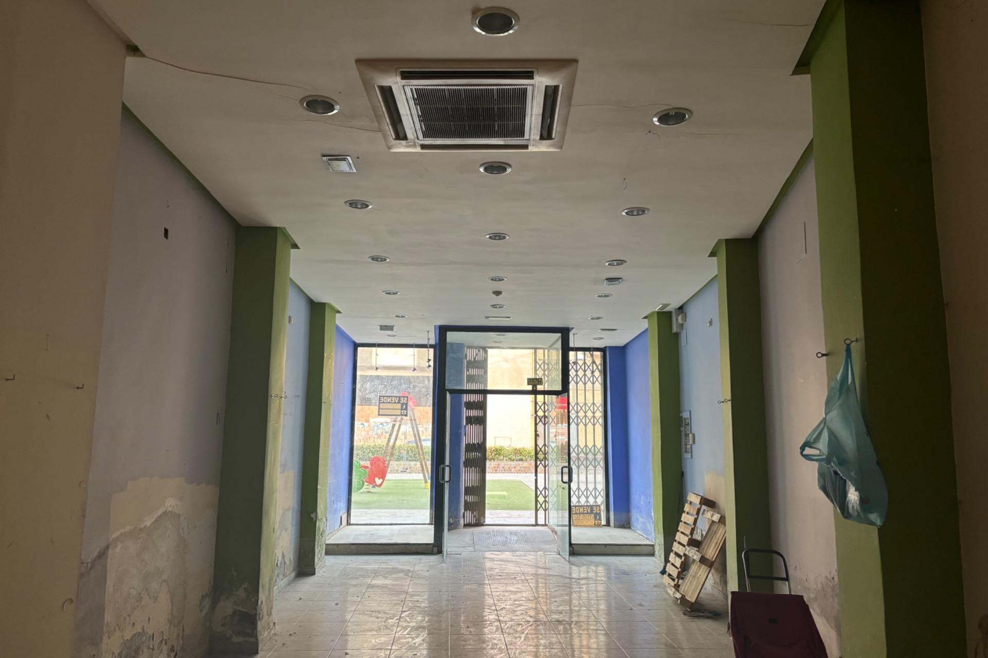 Revente - Local commercial -
Orihuela Costa - Zona Centro