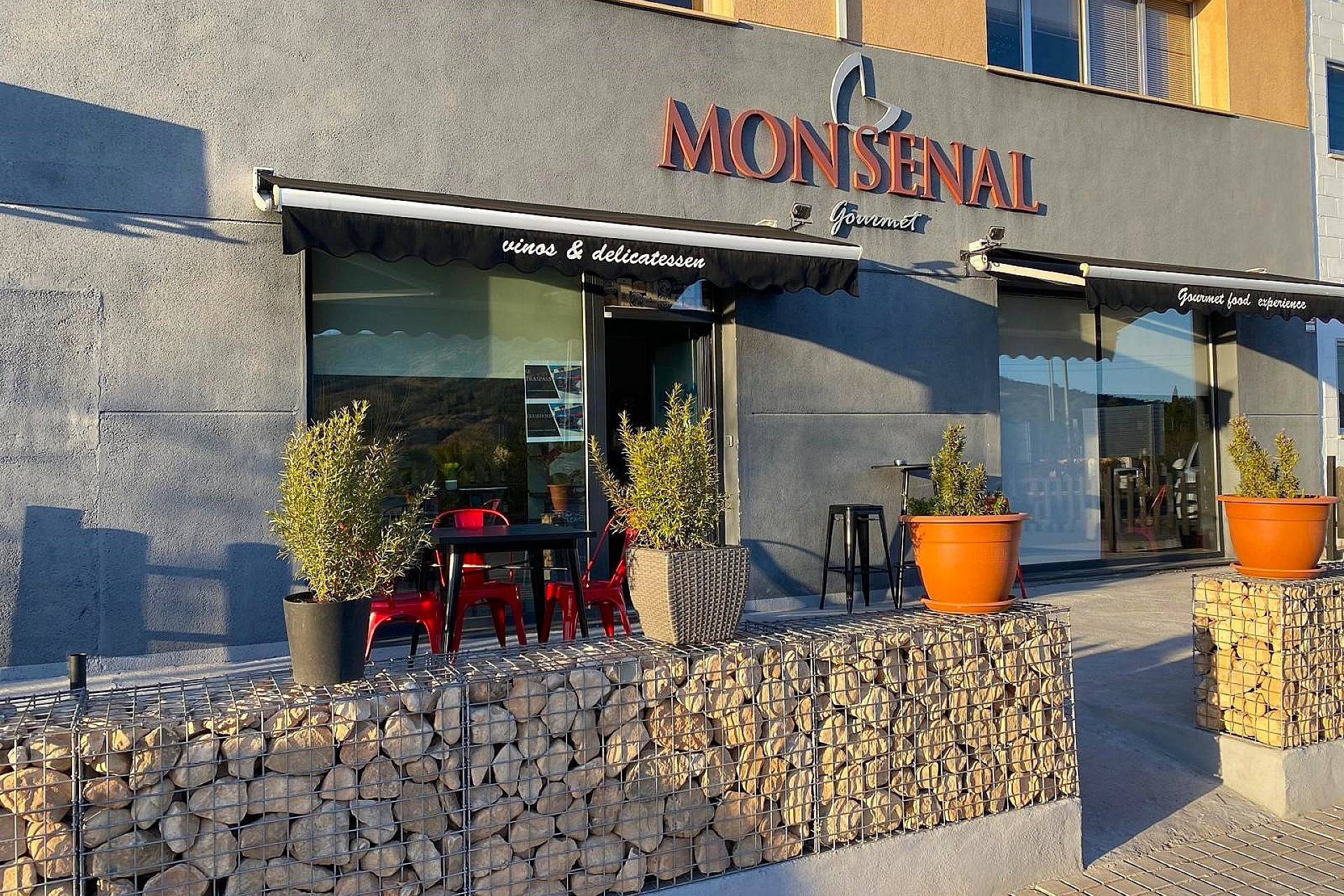 Revente - Local commercial -
Pinoso