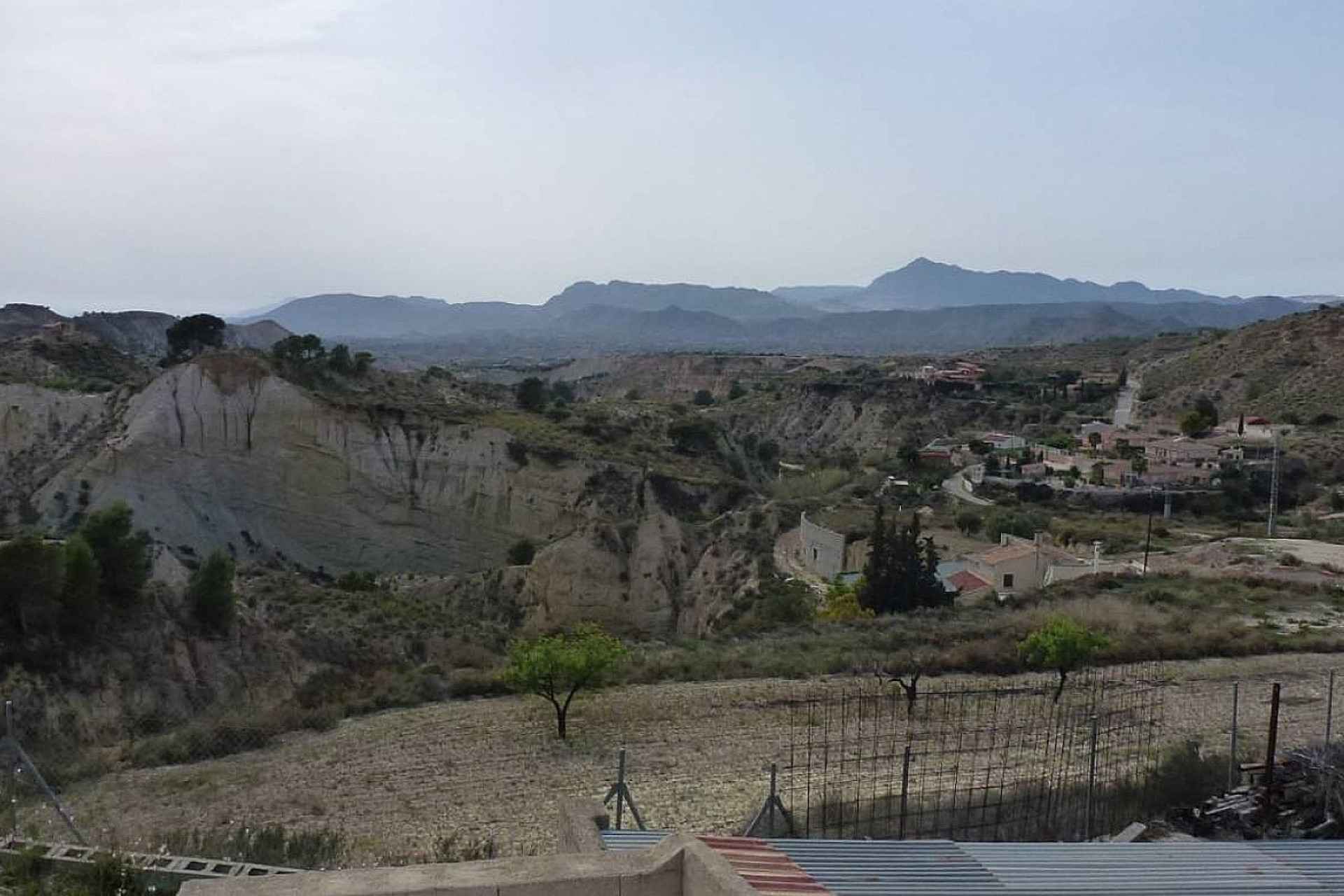 Revente - Maison de campagne -
Abanilla