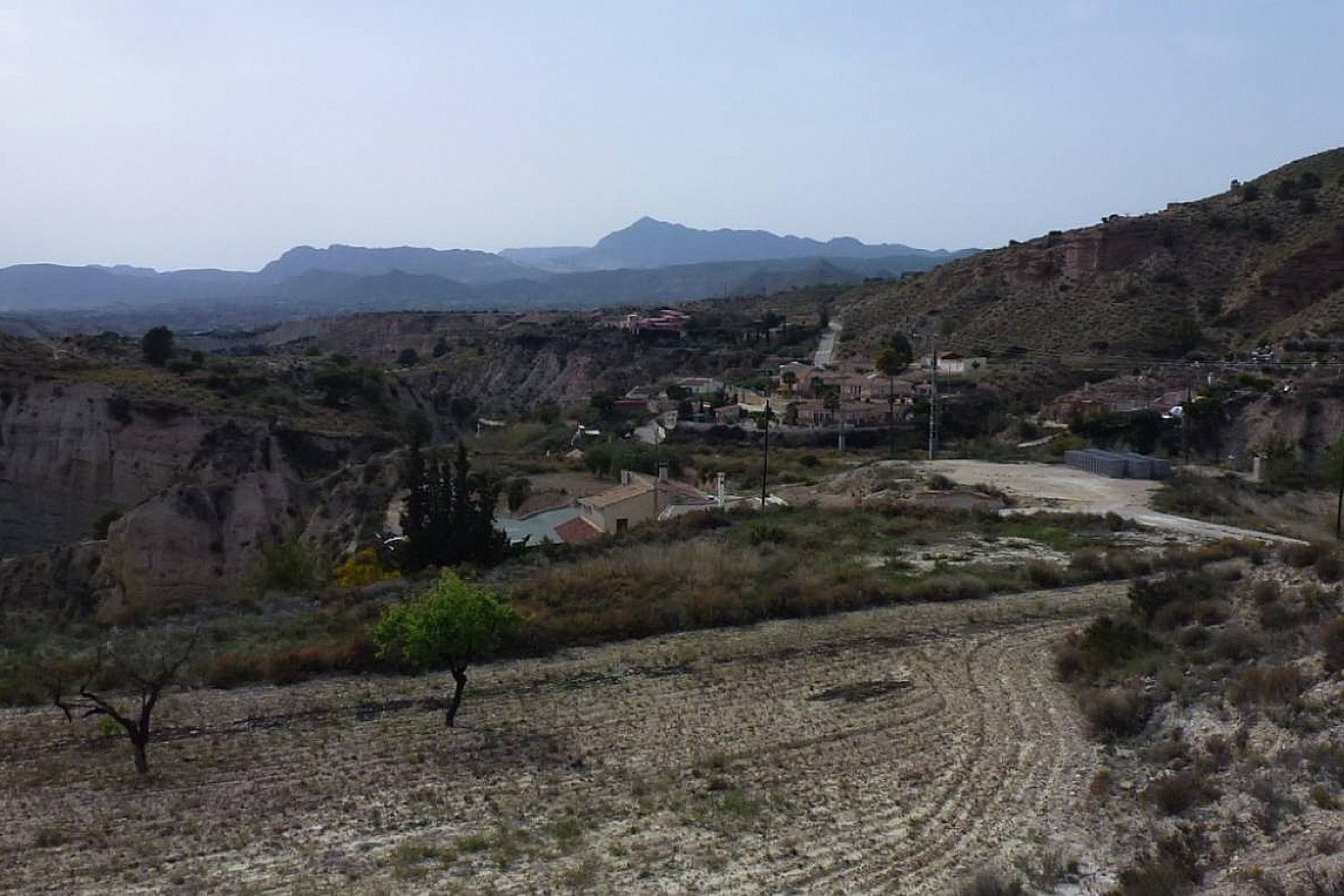 Revente - Maison de campagne -
Abanilla