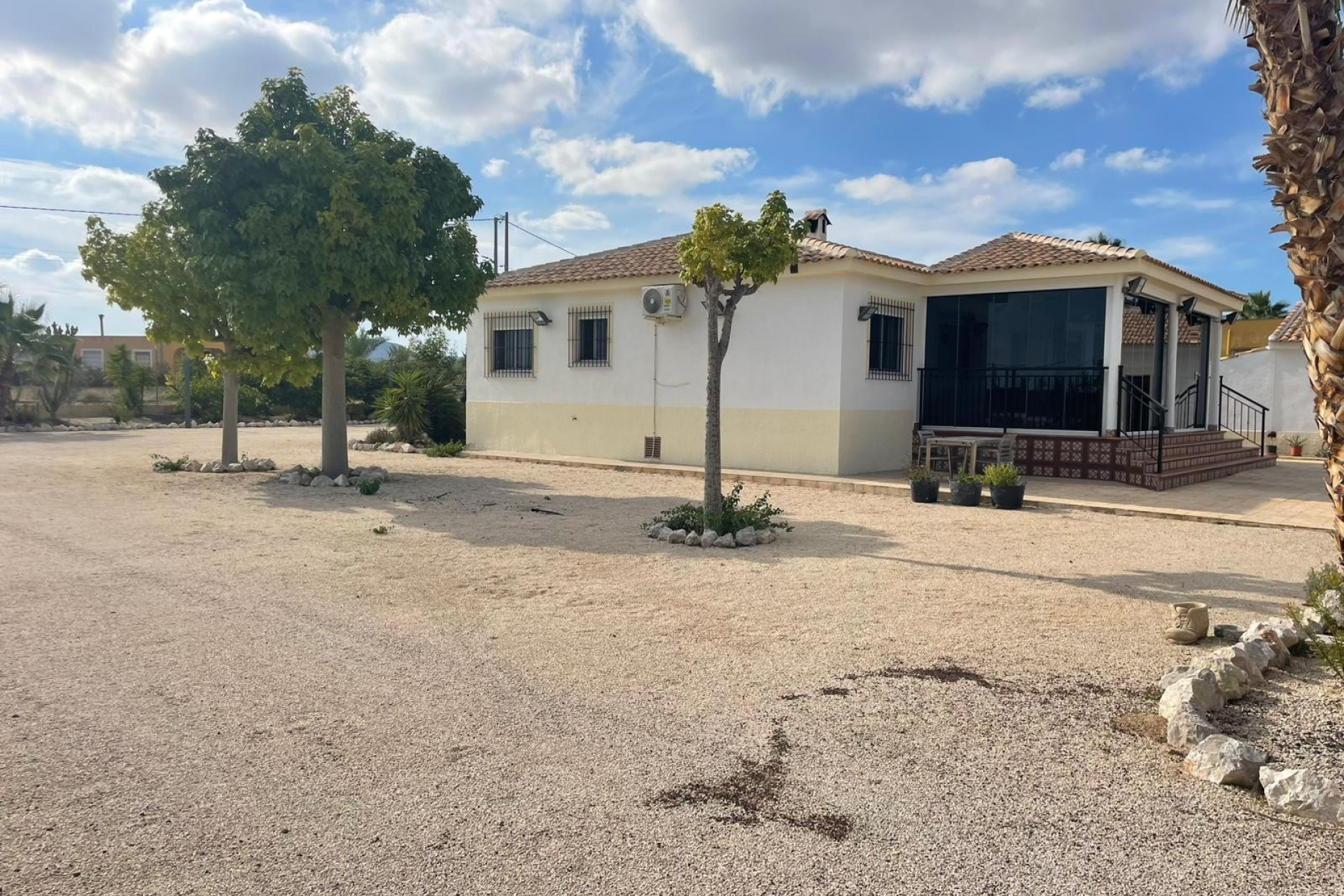 Revente - Maison de campagne -
Abanilla