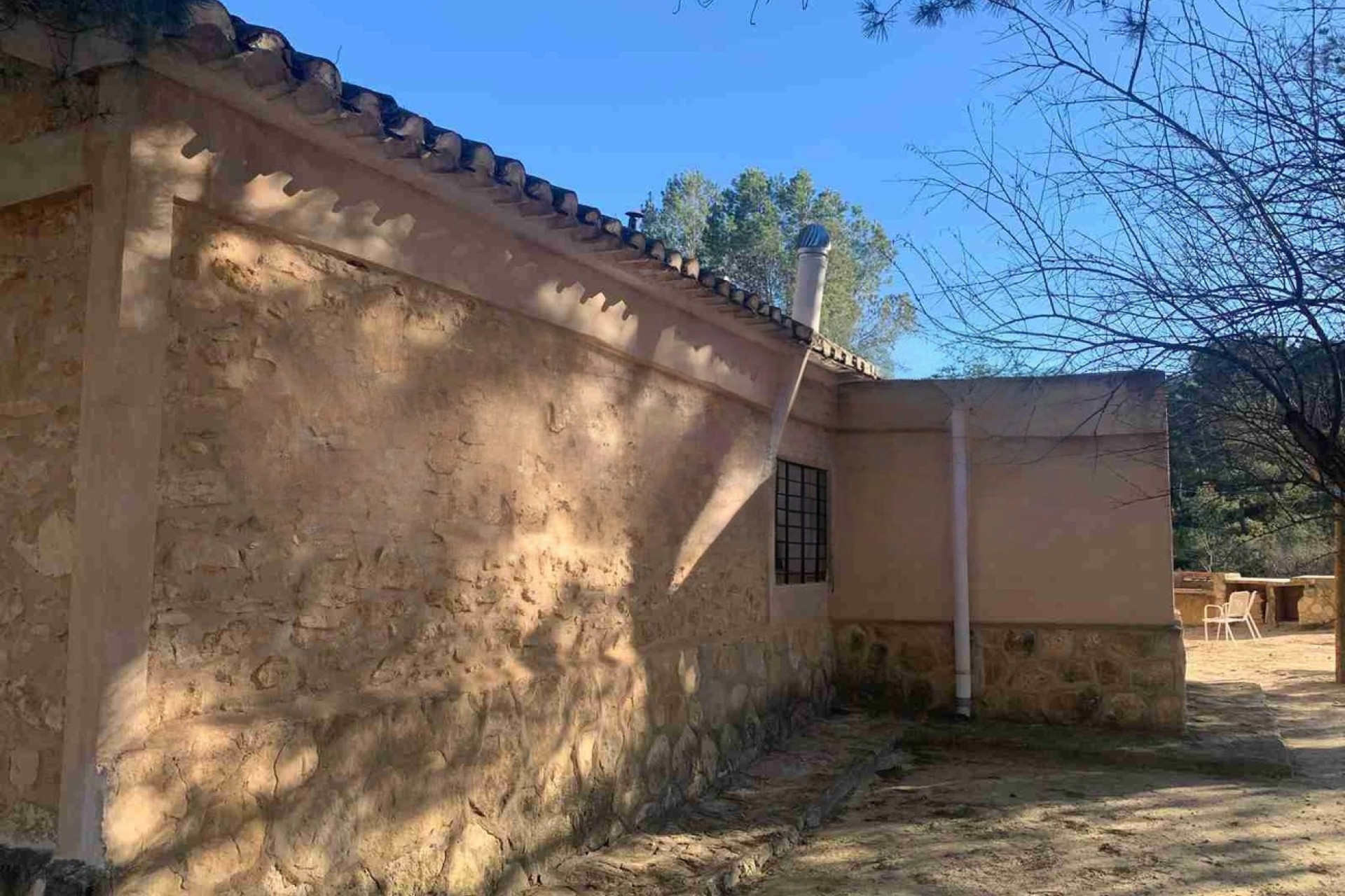 Revente - Maison de campagne -
Almansa