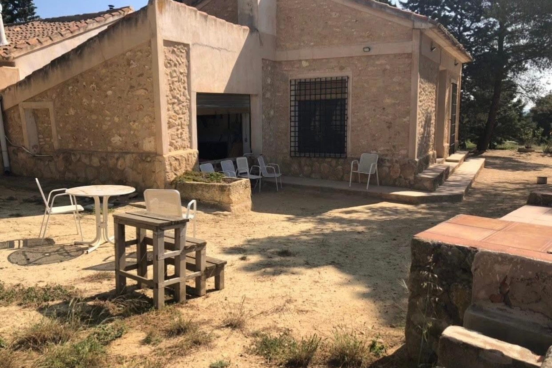 Revente - Maison de campagne -
Almansa