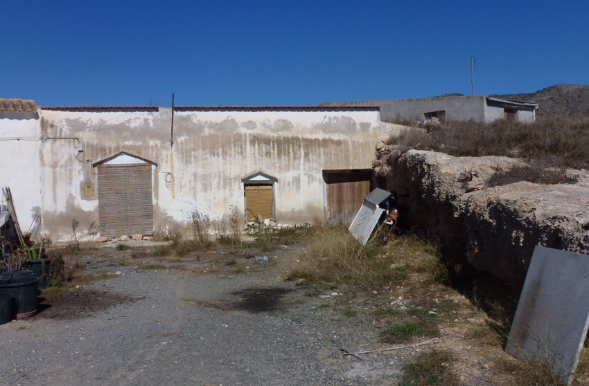 Revente - Maison de campagne -
BARBARROJA - Barbarroja