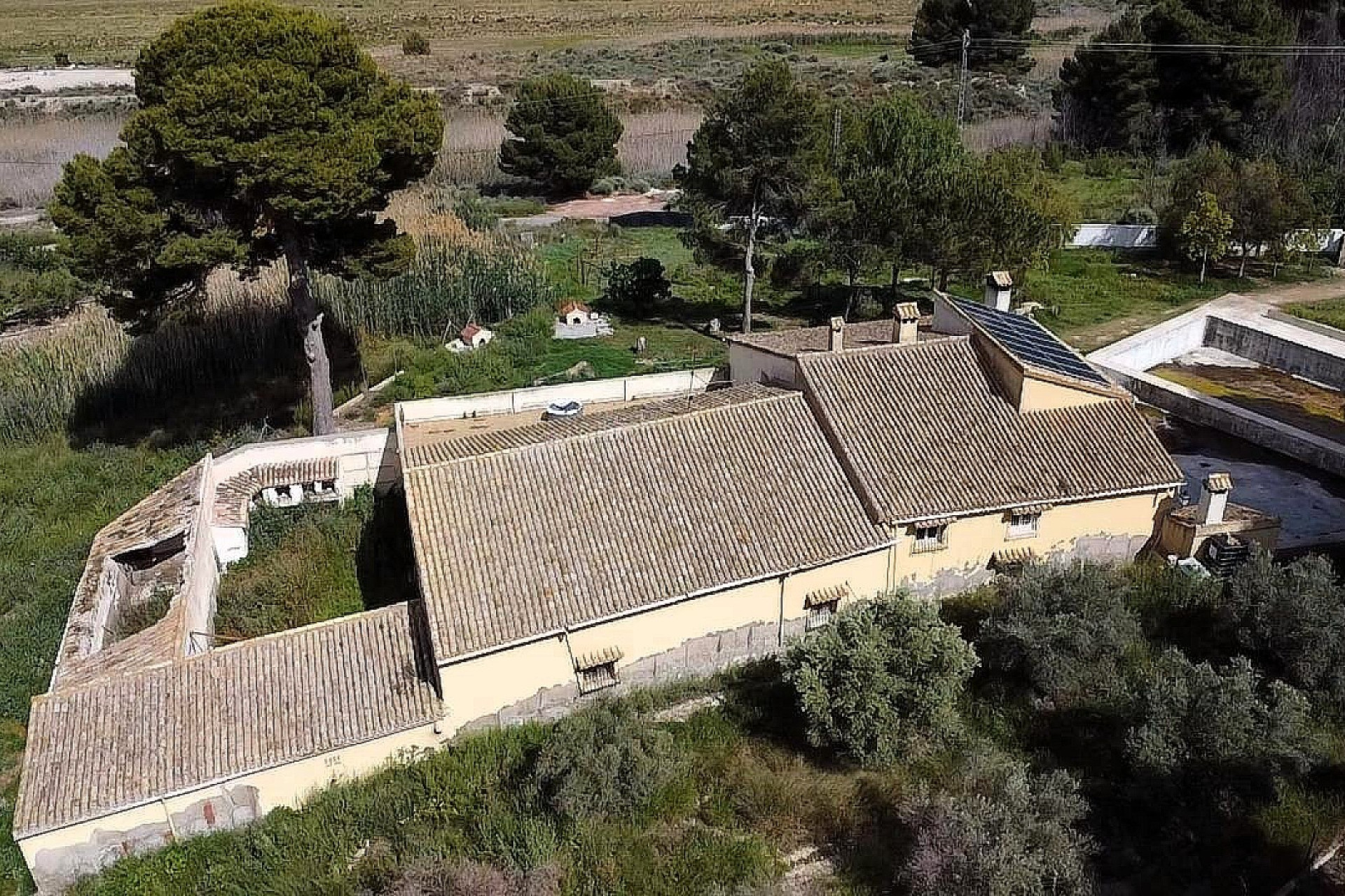 Revente - Maison de campagne -
Castalla