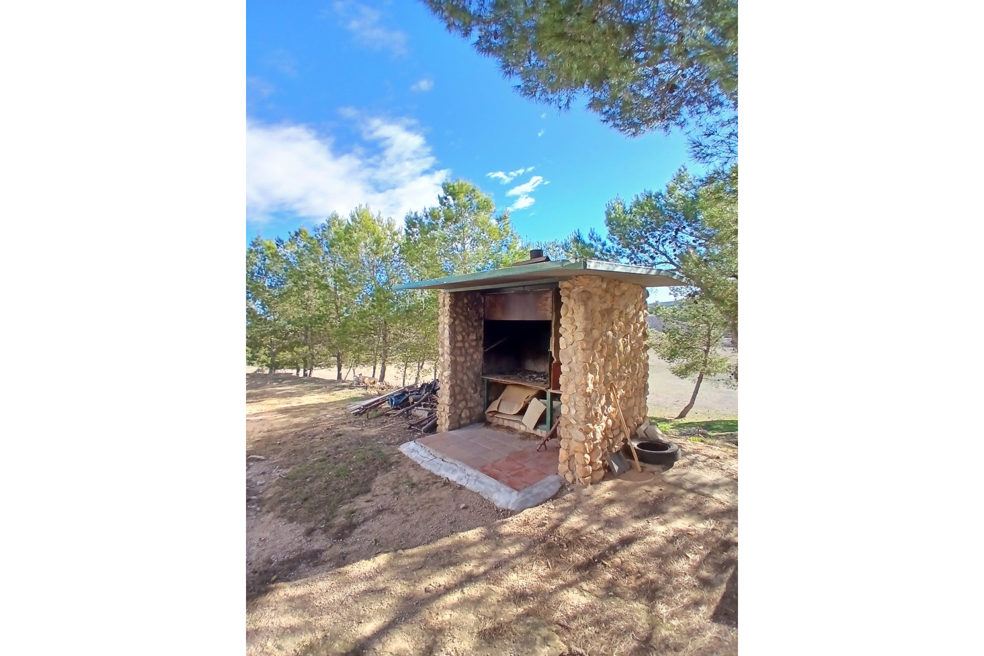 Revente - Maison de campagne -
Caudete