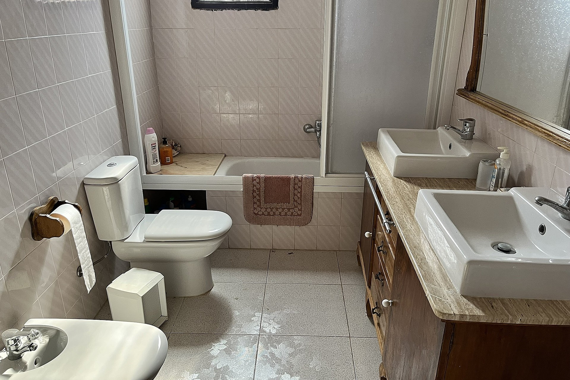 Revente - Maison de campagne -
El Canton