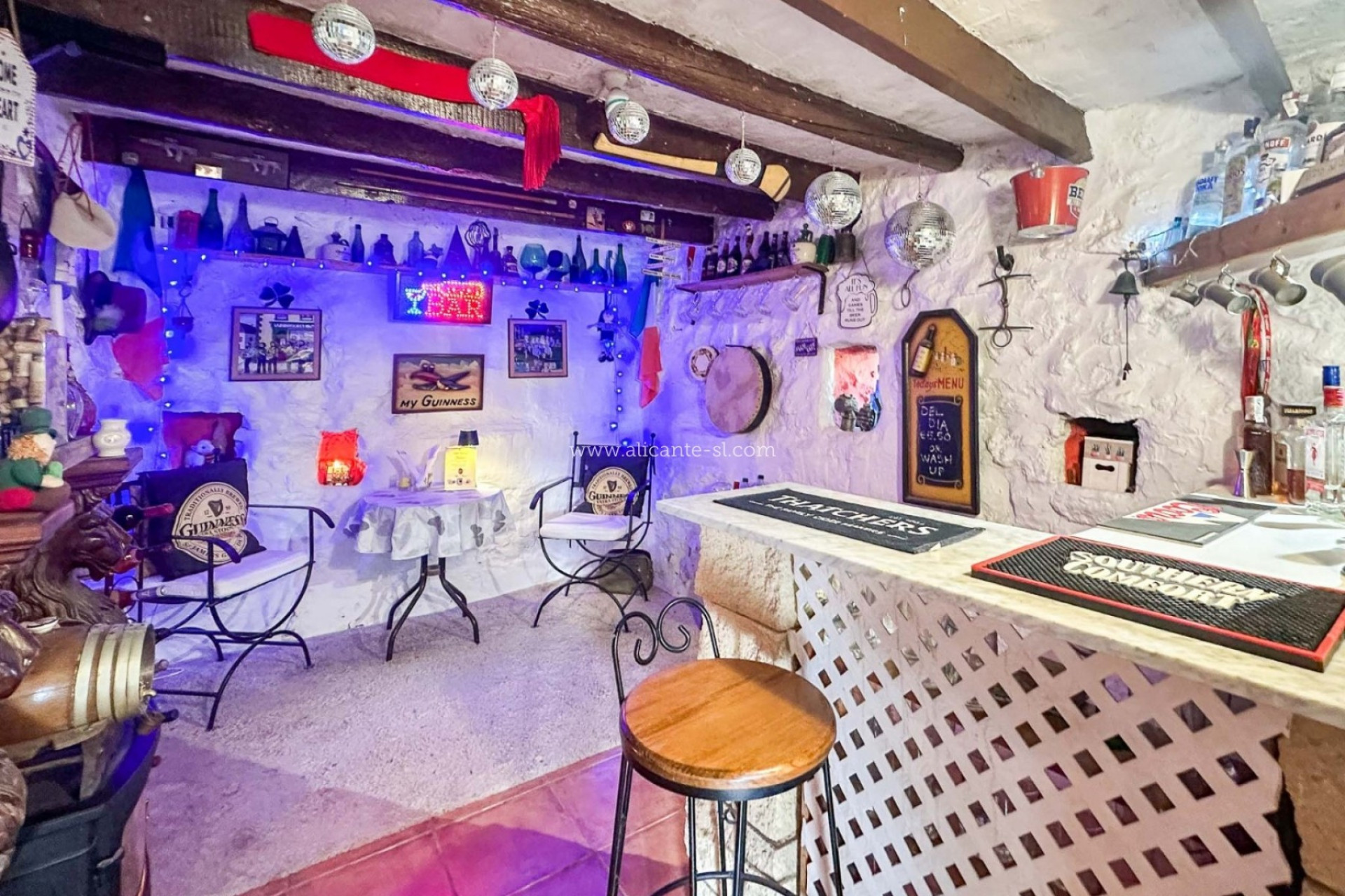 Revente - Maison de campagne -
Hondón de las Nieves - HONDON DE LAS NIEVES