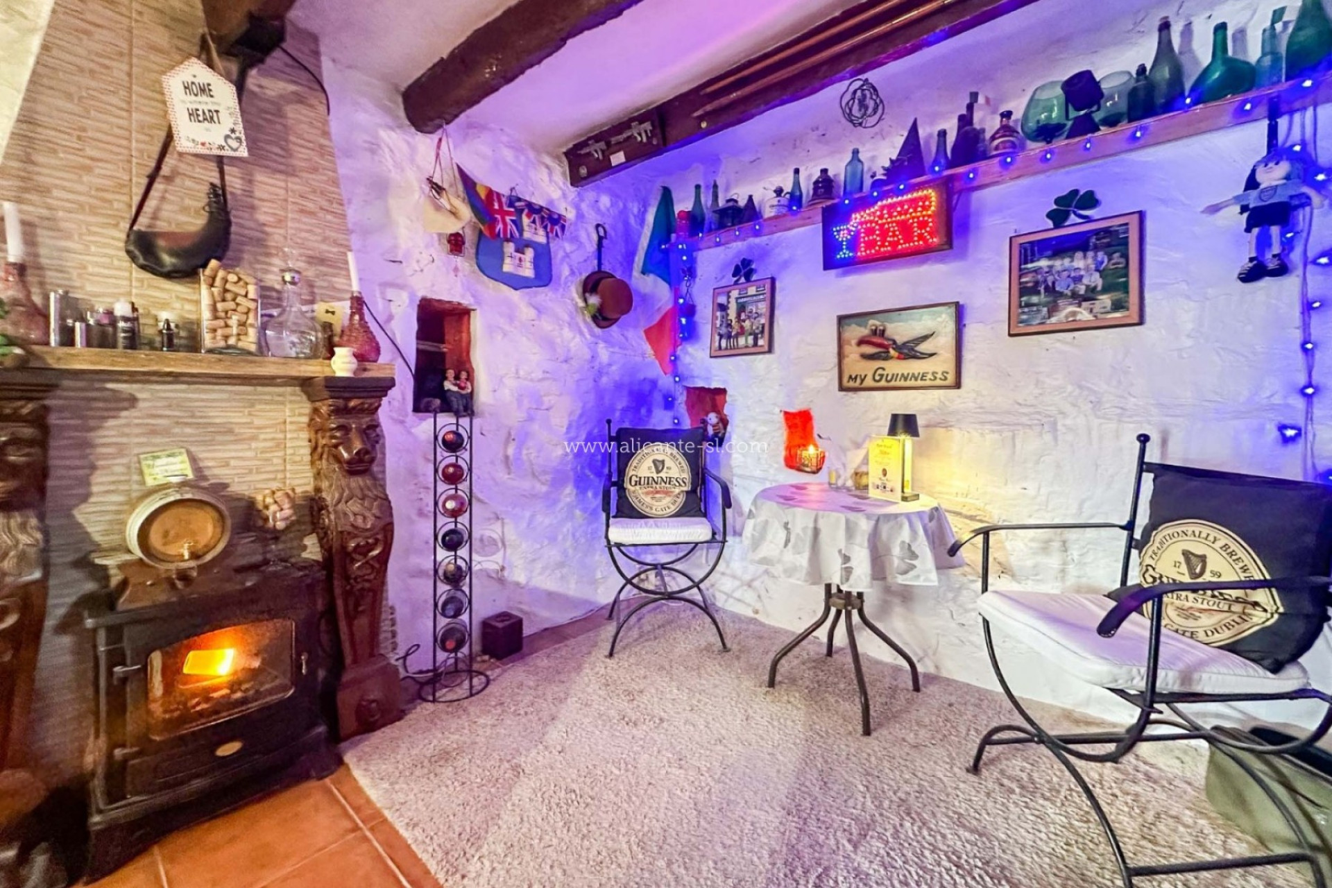 Revente - Maison de campagne -
Hondón de las Nieves - HONDON DE LAS NIEVES