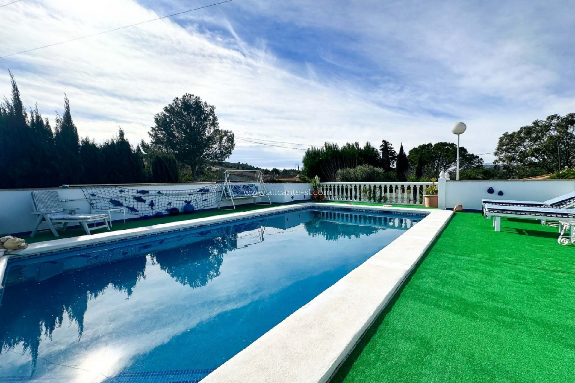 Revente - Maison de campagne -
Hondón de las Nieves - HONDON DE LAS NIEVES