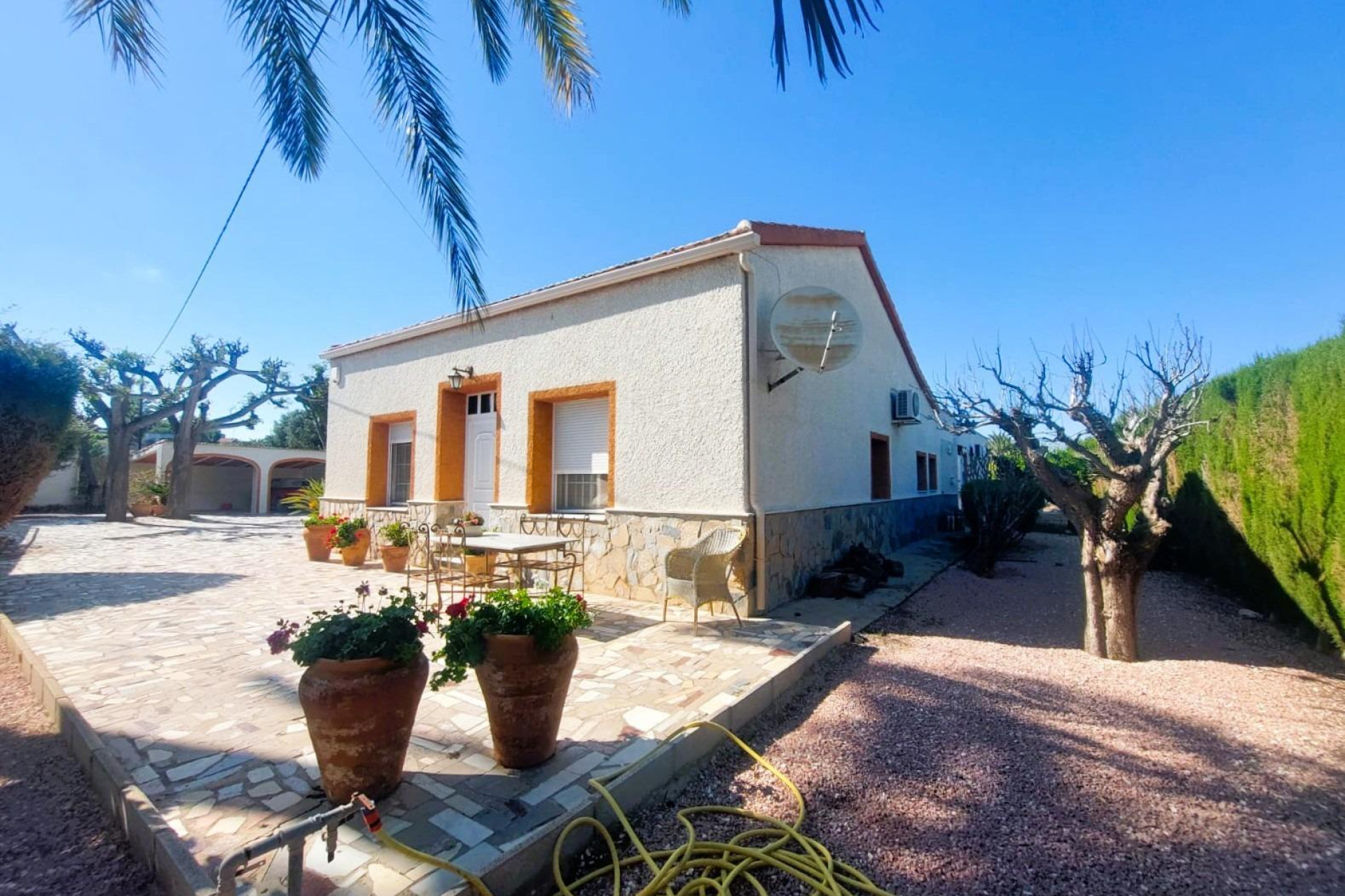 Revente - Maison de campagne -
La Marina - Costa Blanca