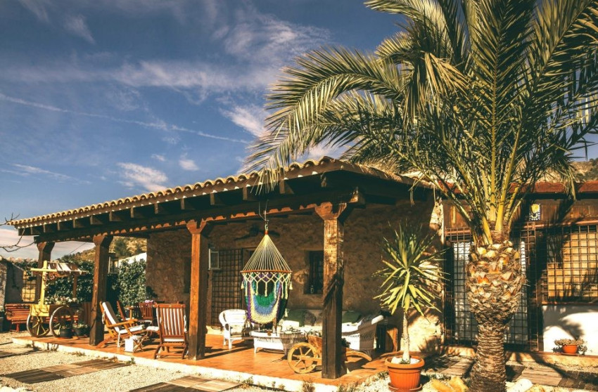 Revente - Maison de campagne -
Macisvenda - MACISVENDA