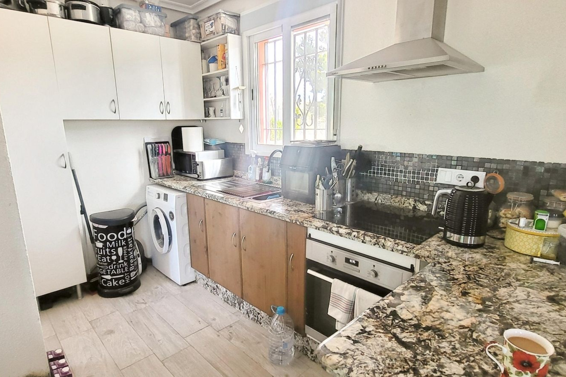 Revente - Maison de campagne -
Monovar