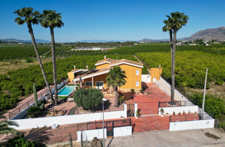 Revente - Maison de campagne -
Orihuela Costa - Orihuela