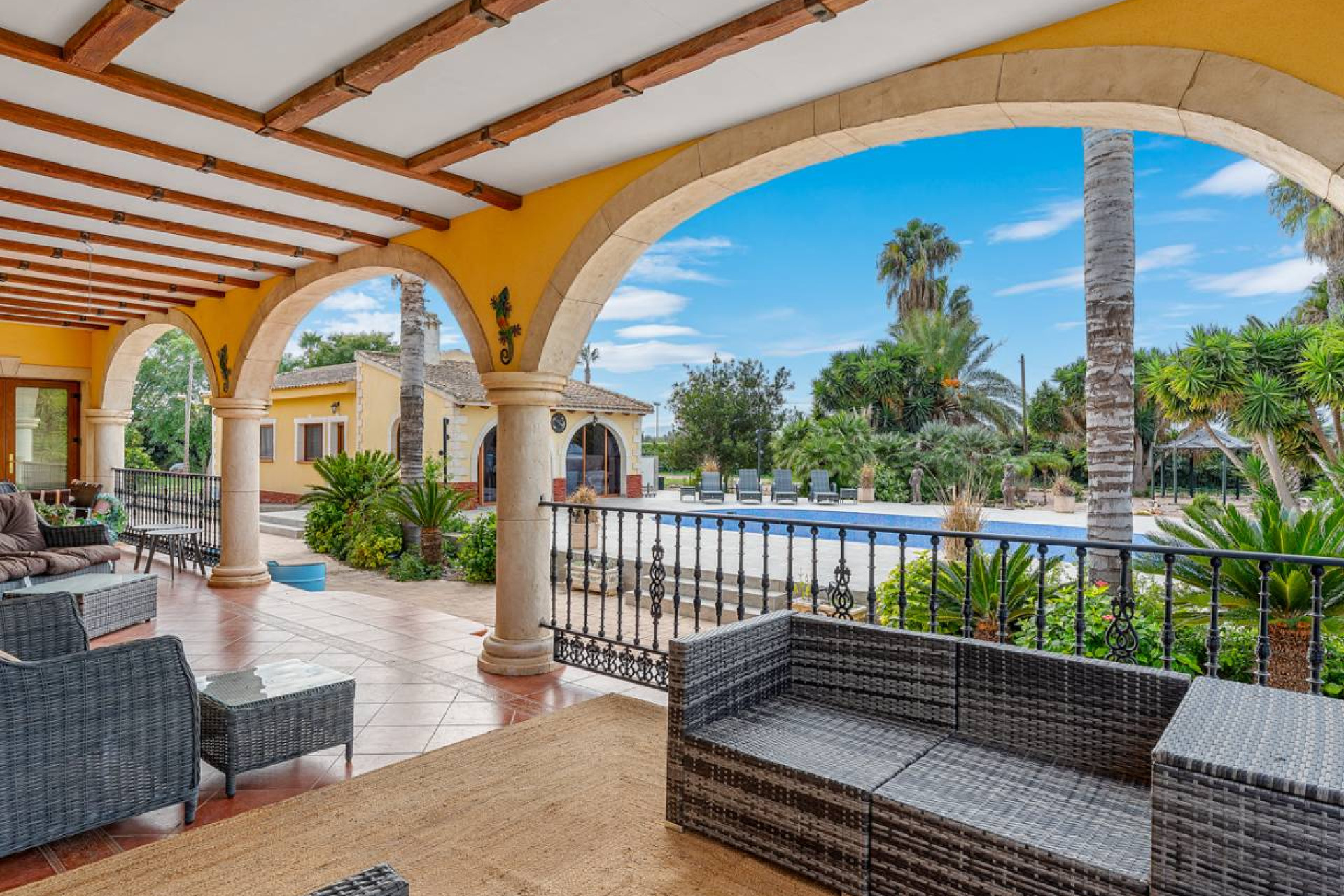 Revente - Maison de campagne -
Orihuela