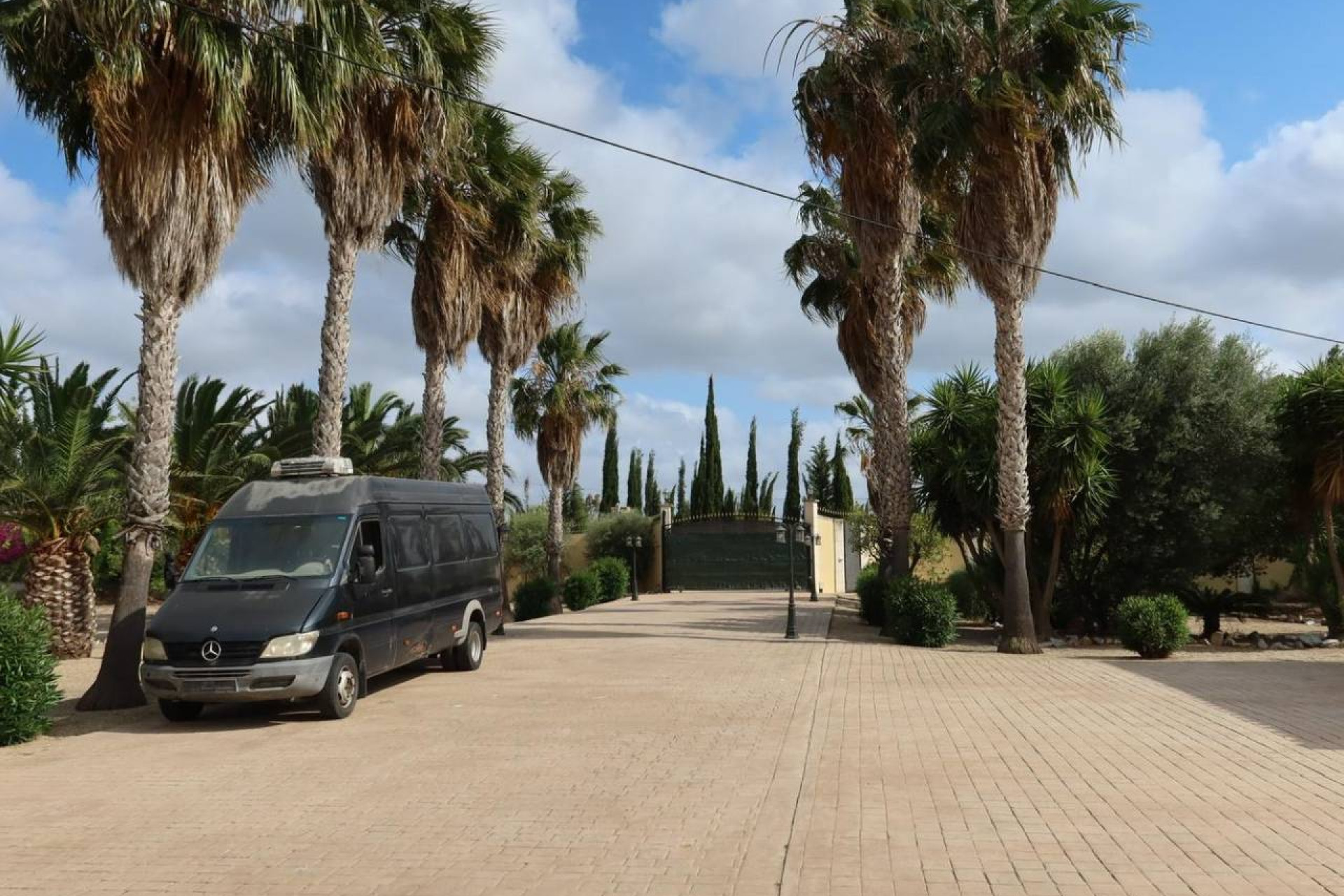 Revente - Maison de campagne -
Orihuela