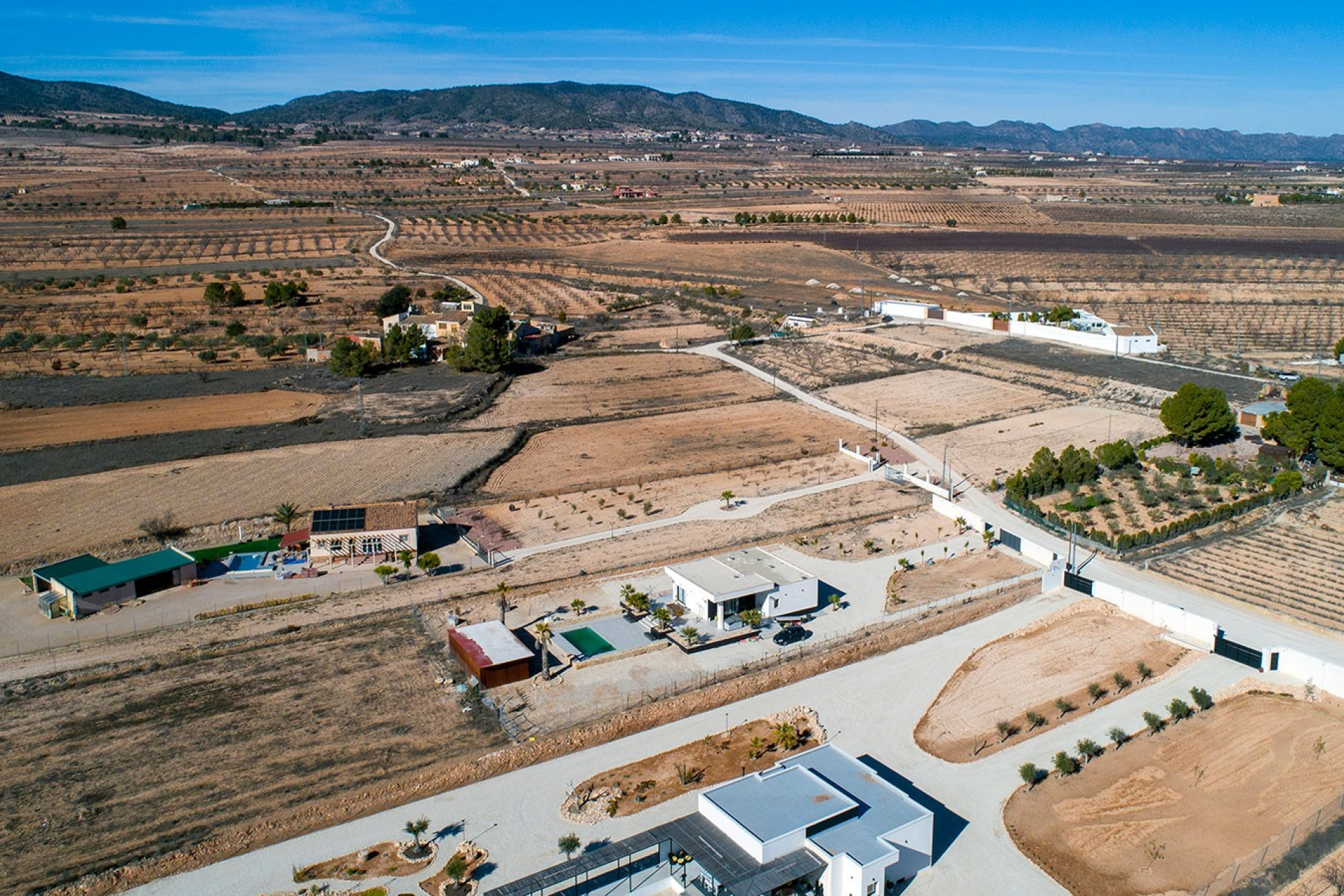 Revente - Maison de campagne -
Pinoso - Campo