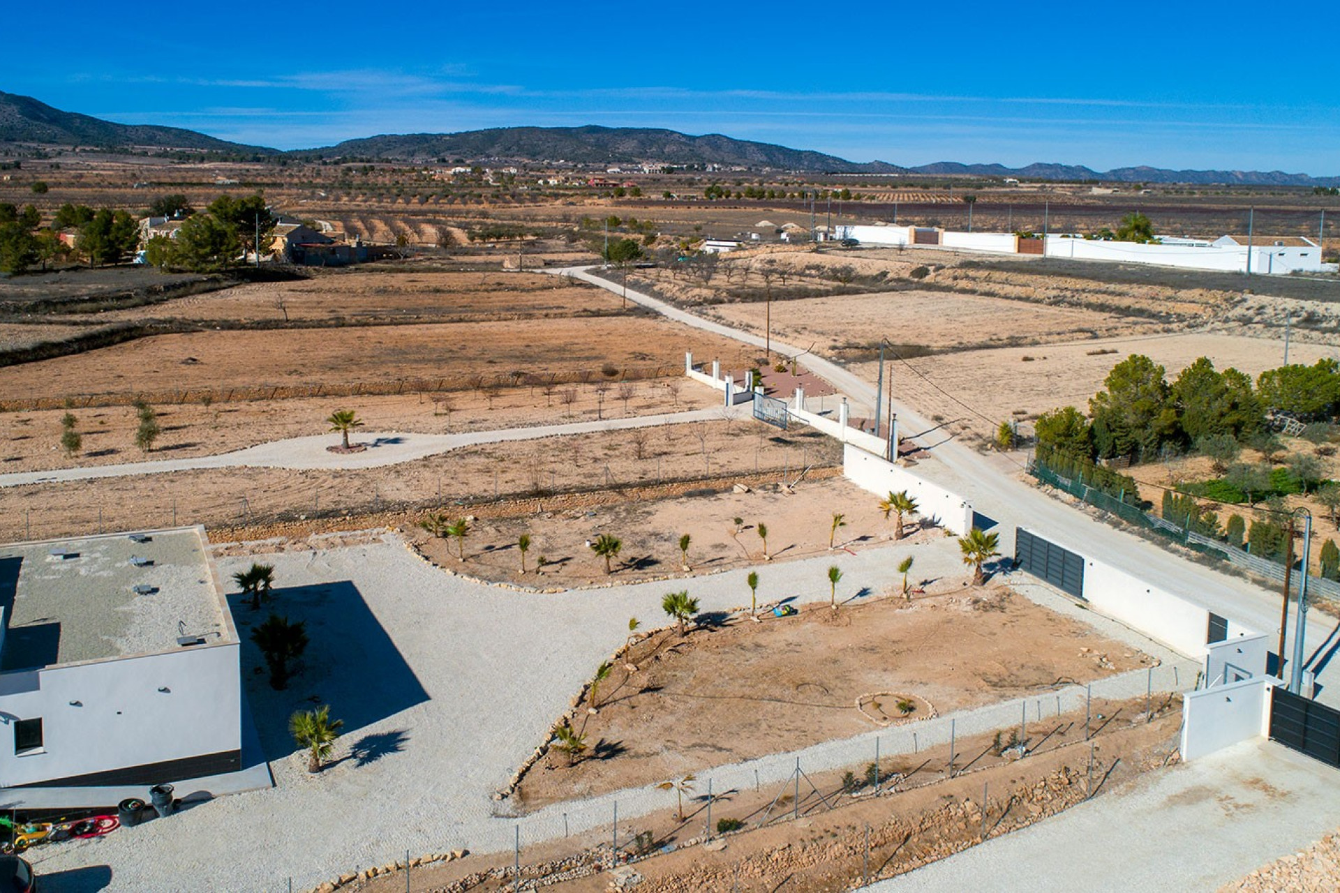 Revente - Maison de campagne -
Pinoso - Campo