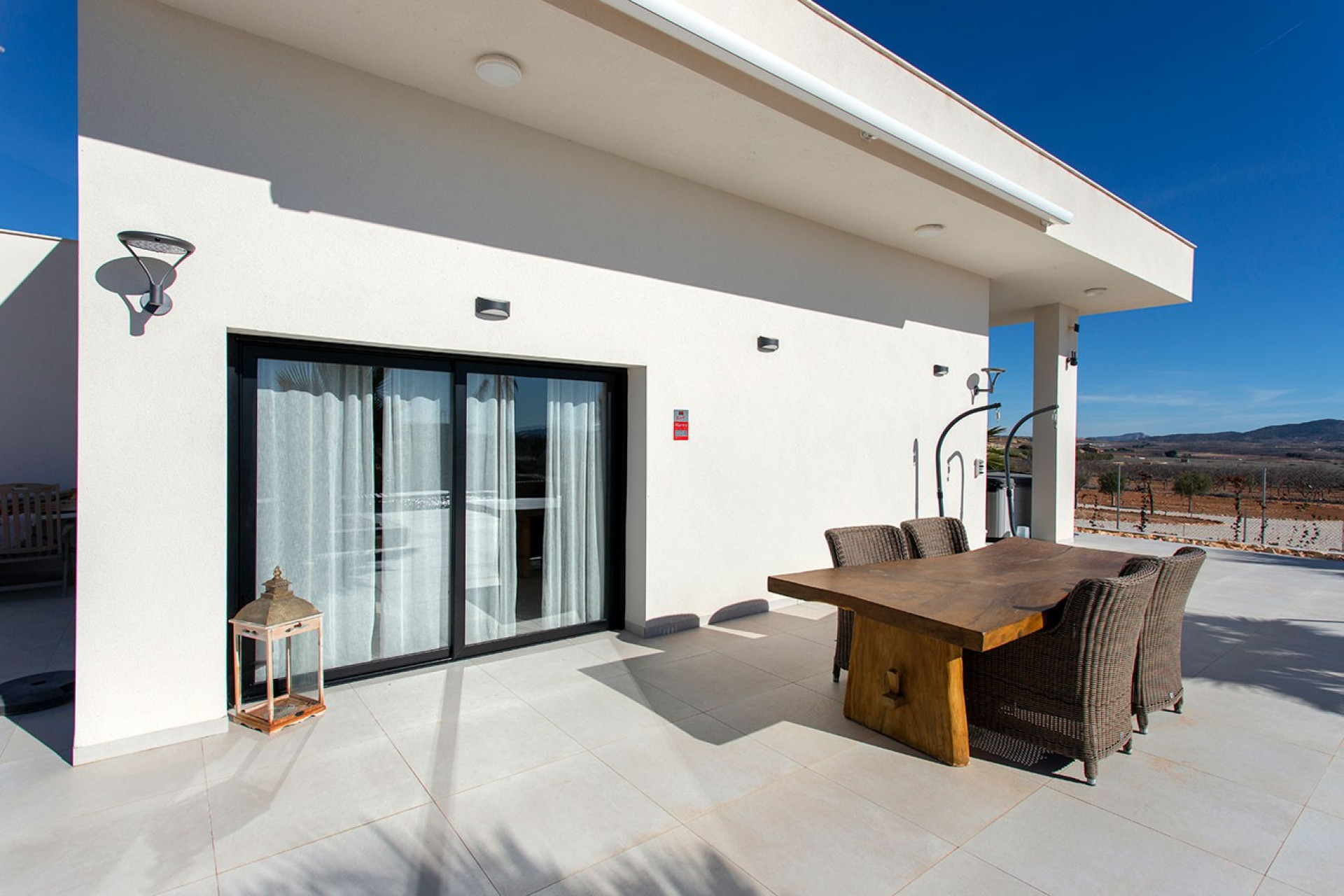 Revente - Maison de campagne -
Pinoso - Campo