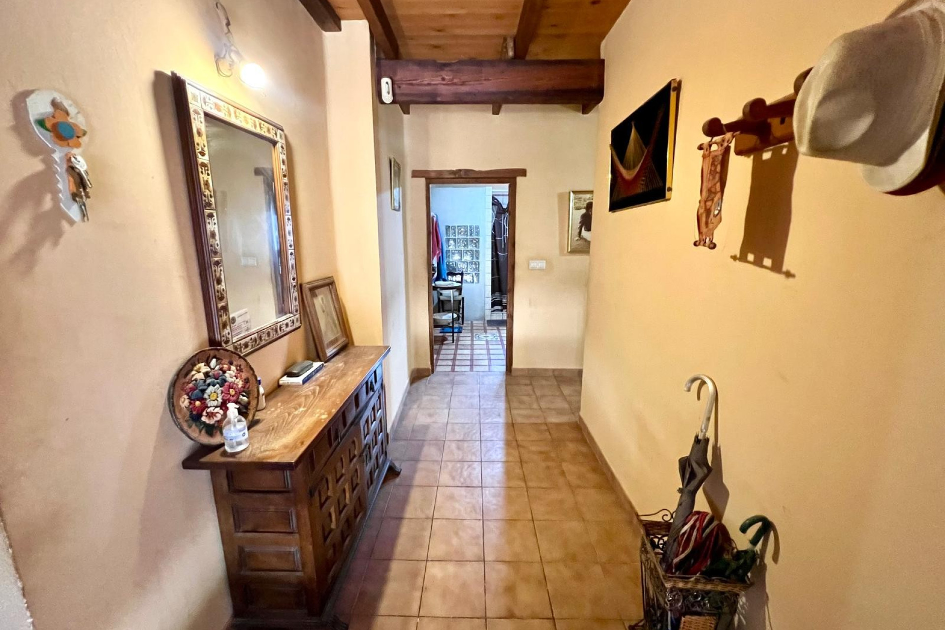Revente - Maison de campagne -
Pinoso - Inland