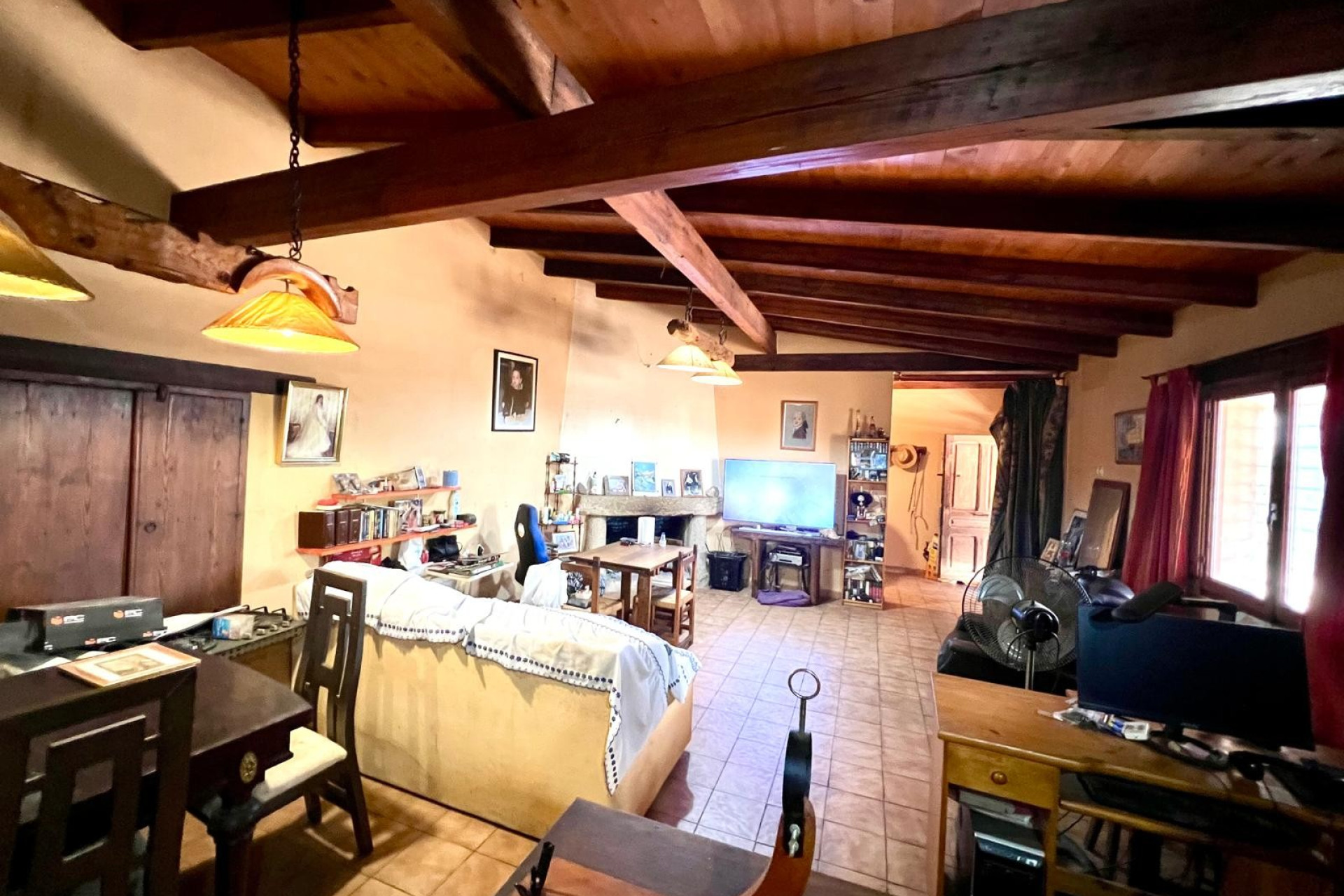 Revente - Maison de campagne -
Pinoso - Inland