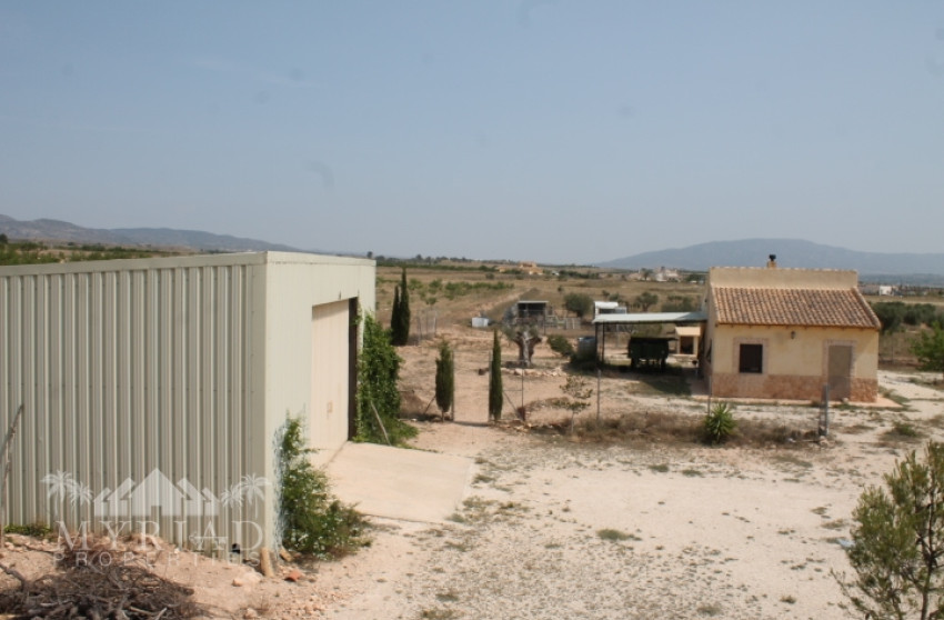 Revente - Maison de campagne -
Pinoso - Pinoso Alicante