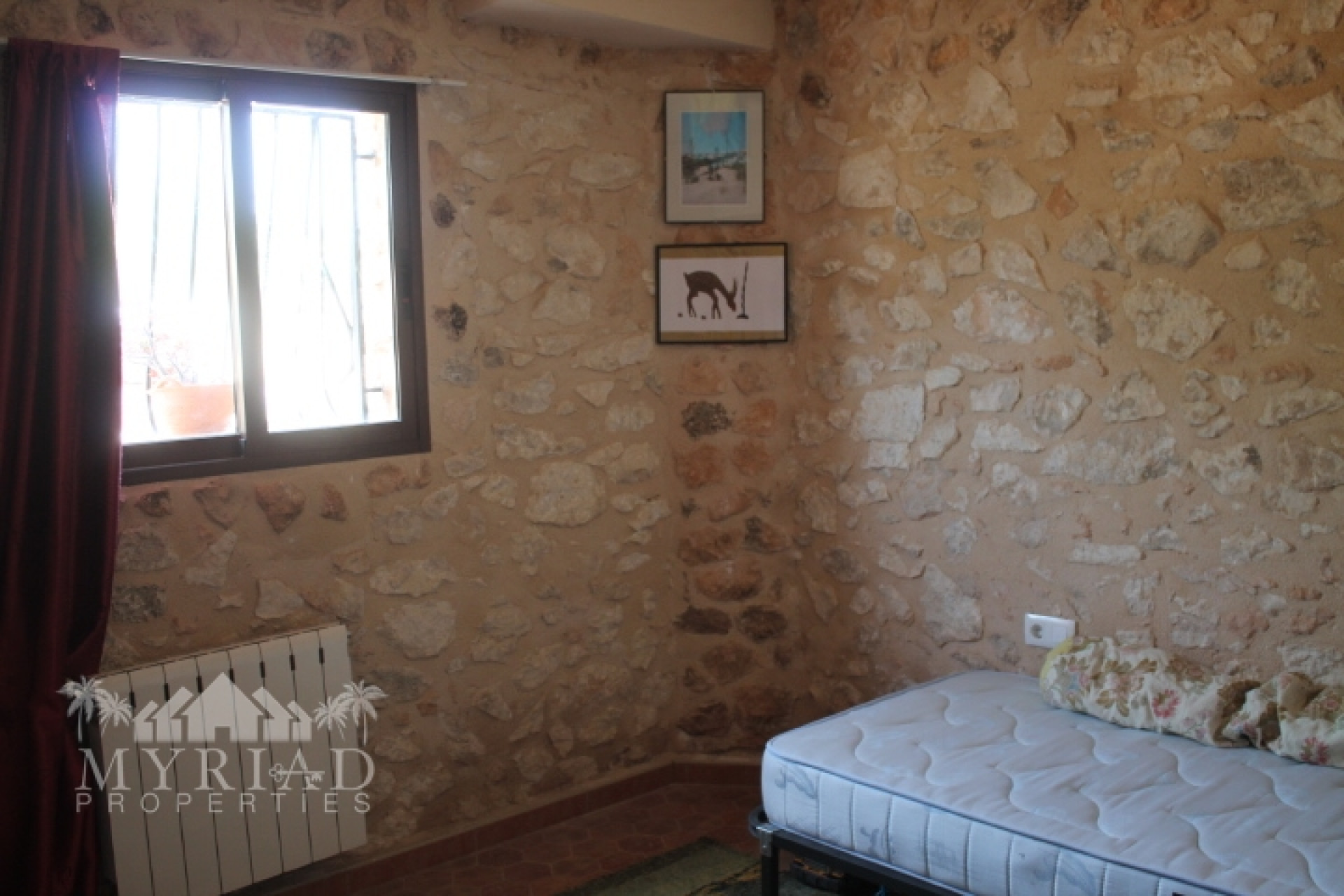 Revente - Maison de campagne -
Pinoso - Pinoso Alicante