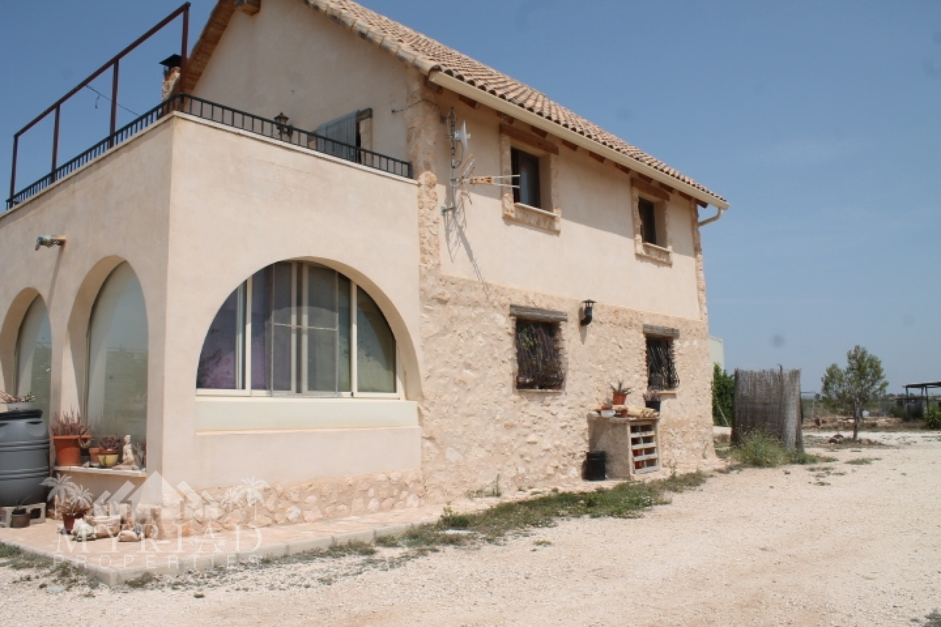 Revente - Maison de campagne -
Pinoso - Pinoso Alicante