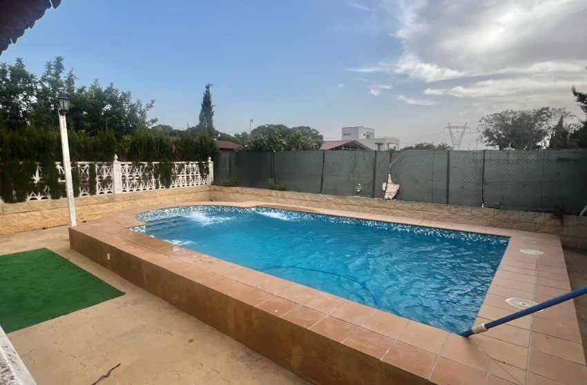 Revente - Maison de campagne -
San Fulgencio - San Fulgencio - Country