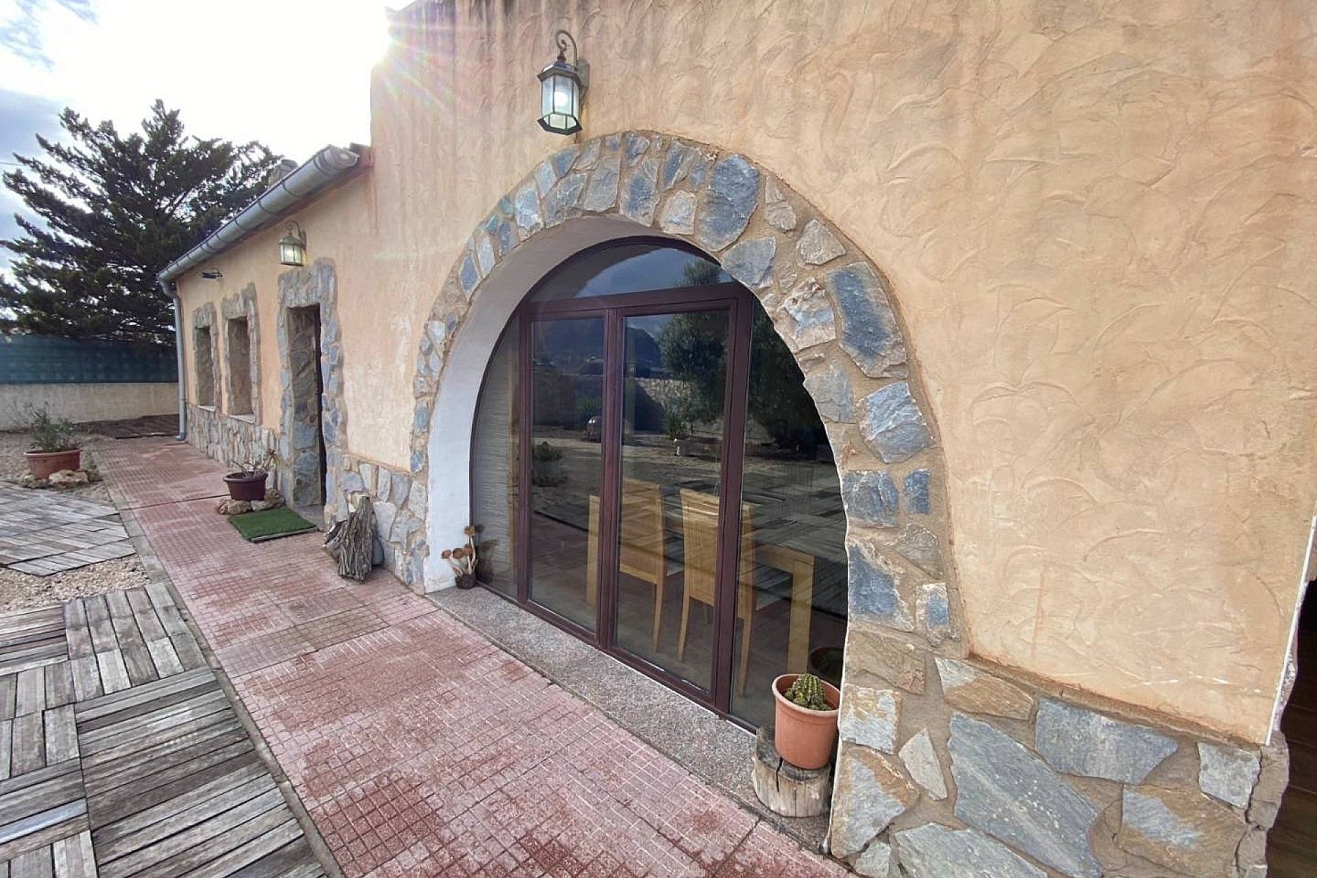 Revente - Maison de campagne -
Sax