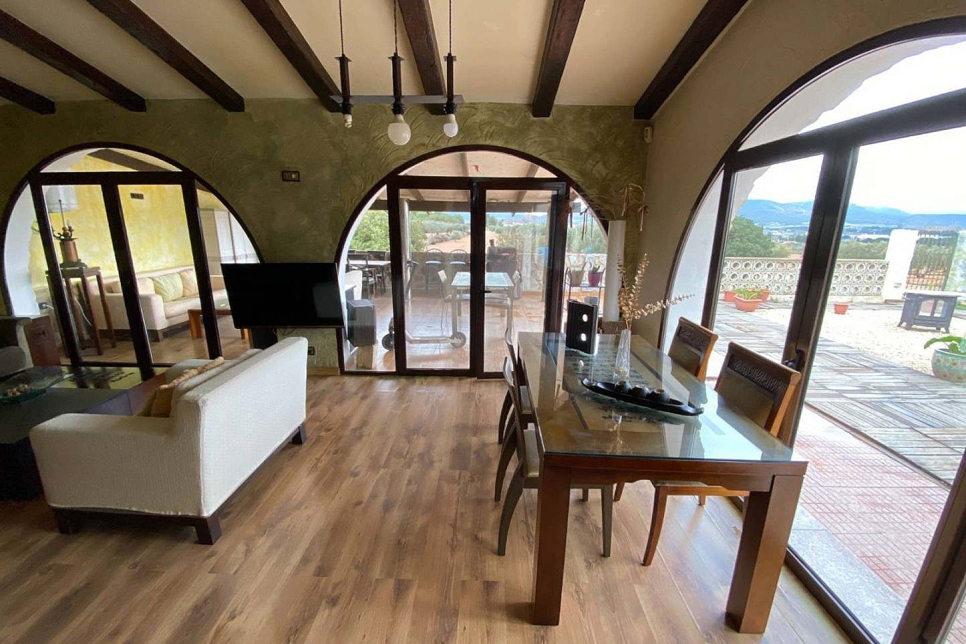 Revente - Maison de campagne -
Sax