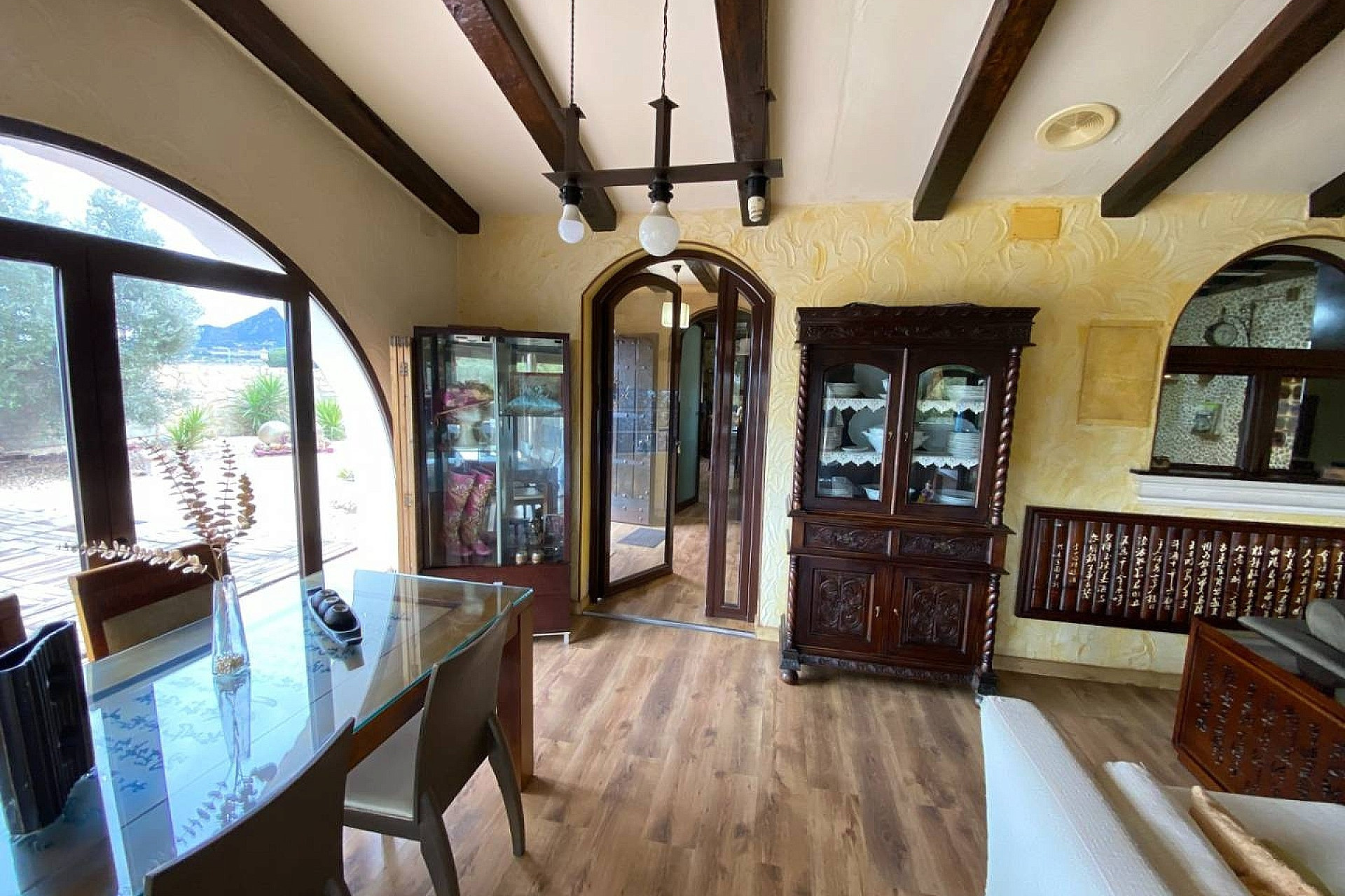 Revente - Maison de campagne -
Sax