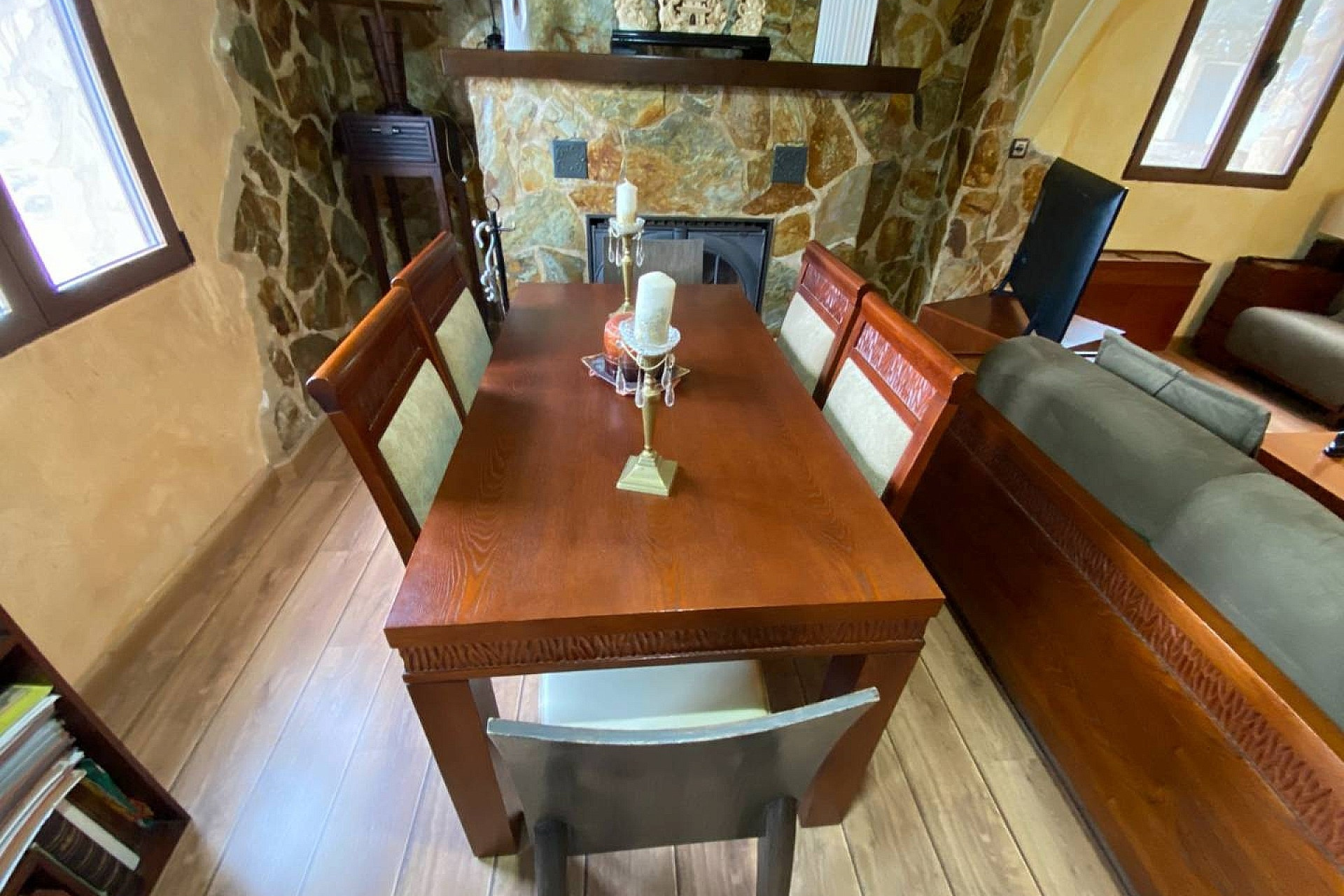 Revente - Maison de campagne -
Sax